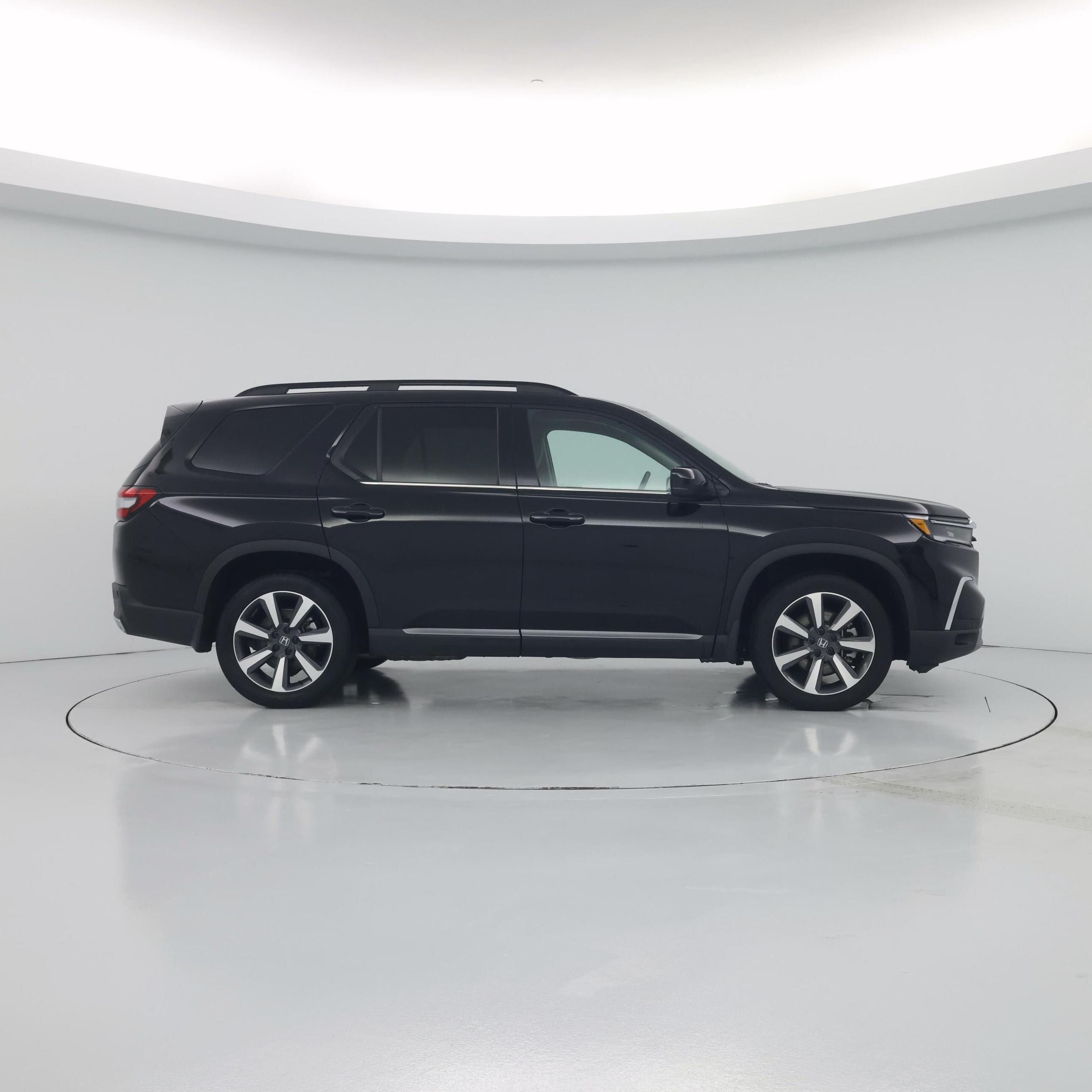 Thumbnail: 2023 Honda Pilot - 7
