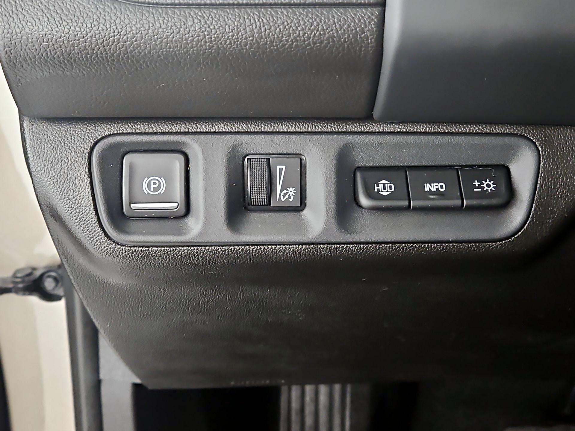 Thumbnail: 2022 GMC Acadia - 13