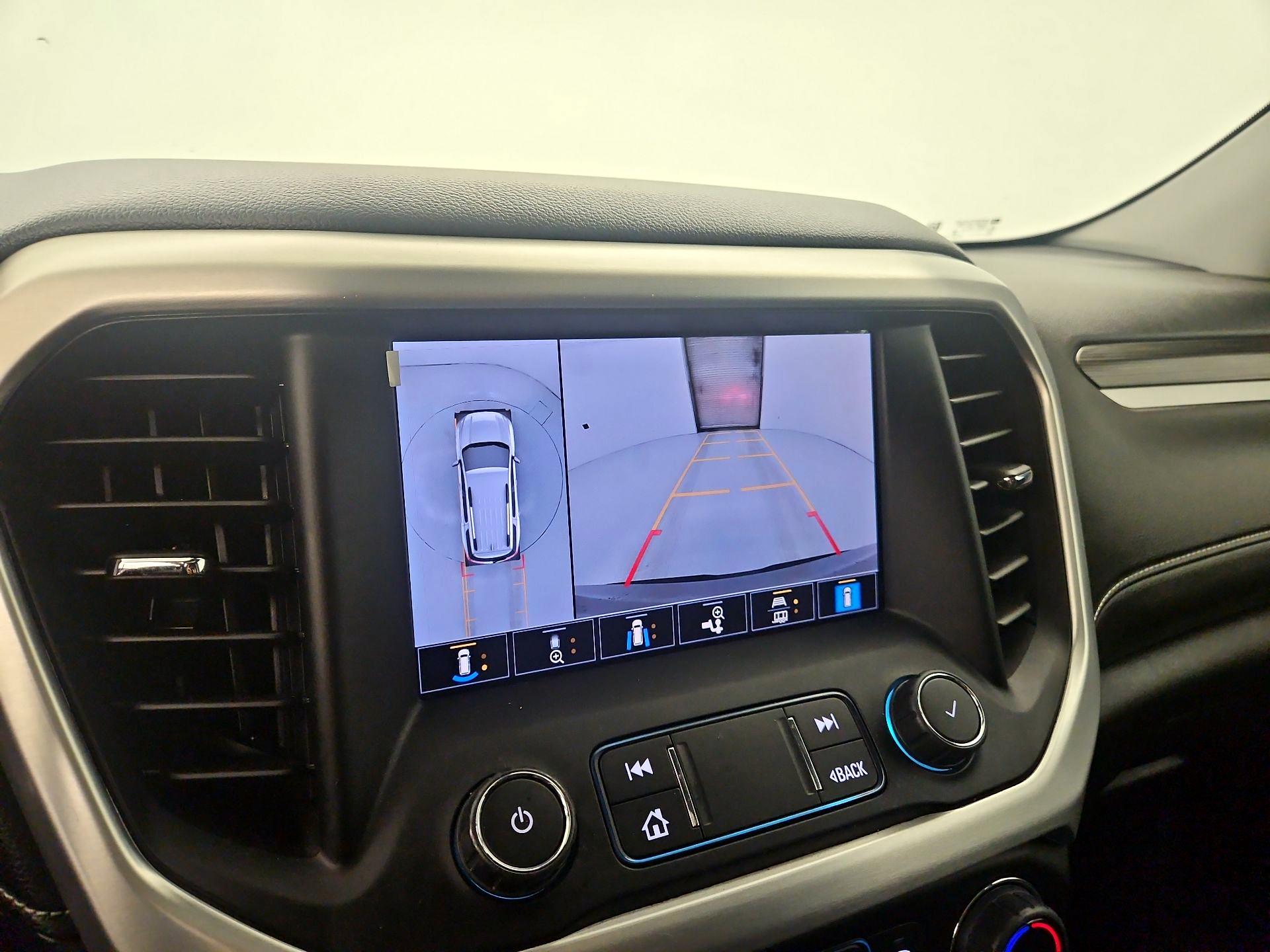 Thumbnail: 2022 GMC Acadia - 14