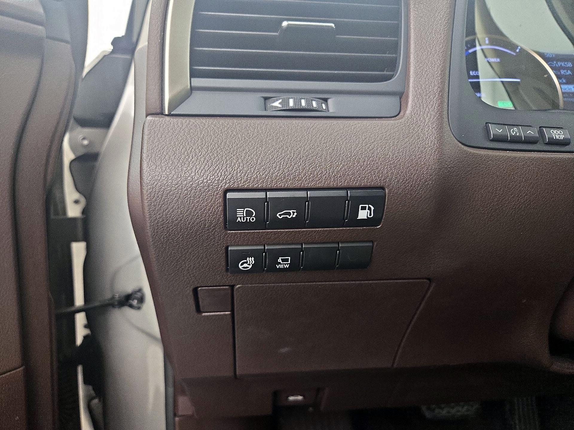 Thumbnail: 2020 Lexus RX - 13