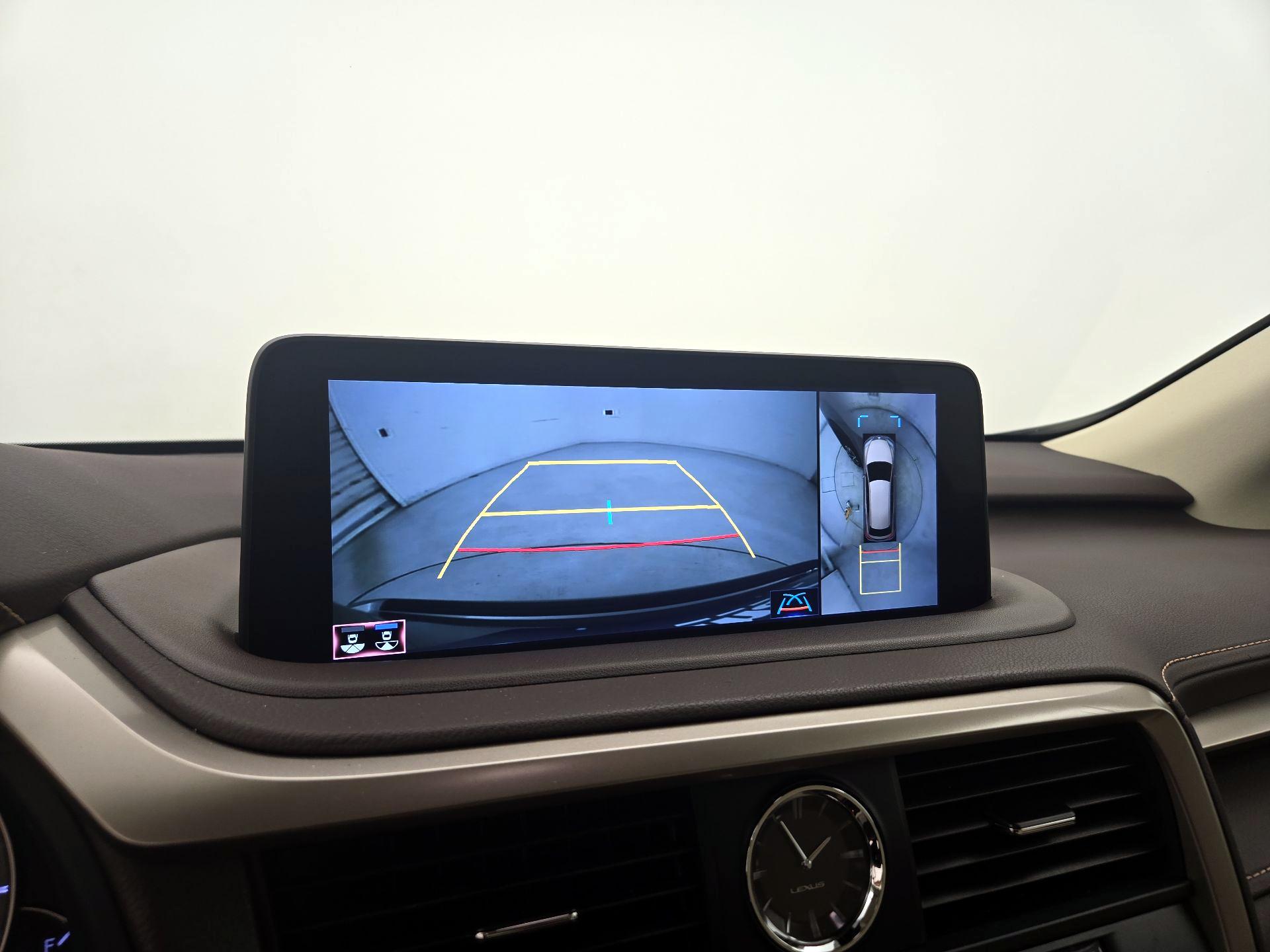 Thumbnail: 2020 Lexus RX - 15