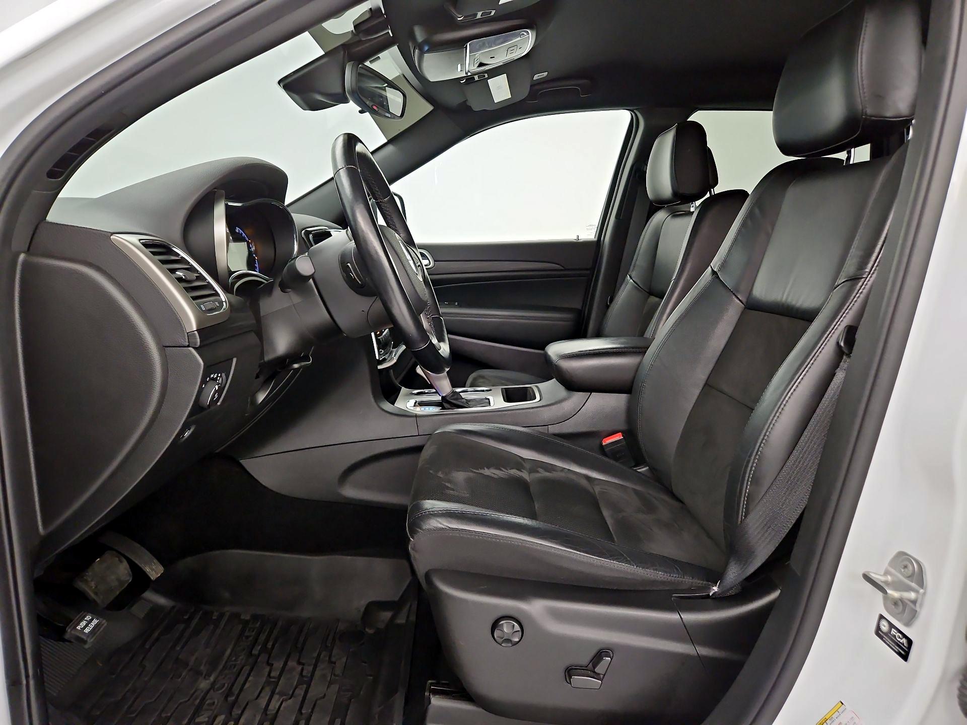 Thumbnail: 2021 Jeep Grand Cherokee - 11