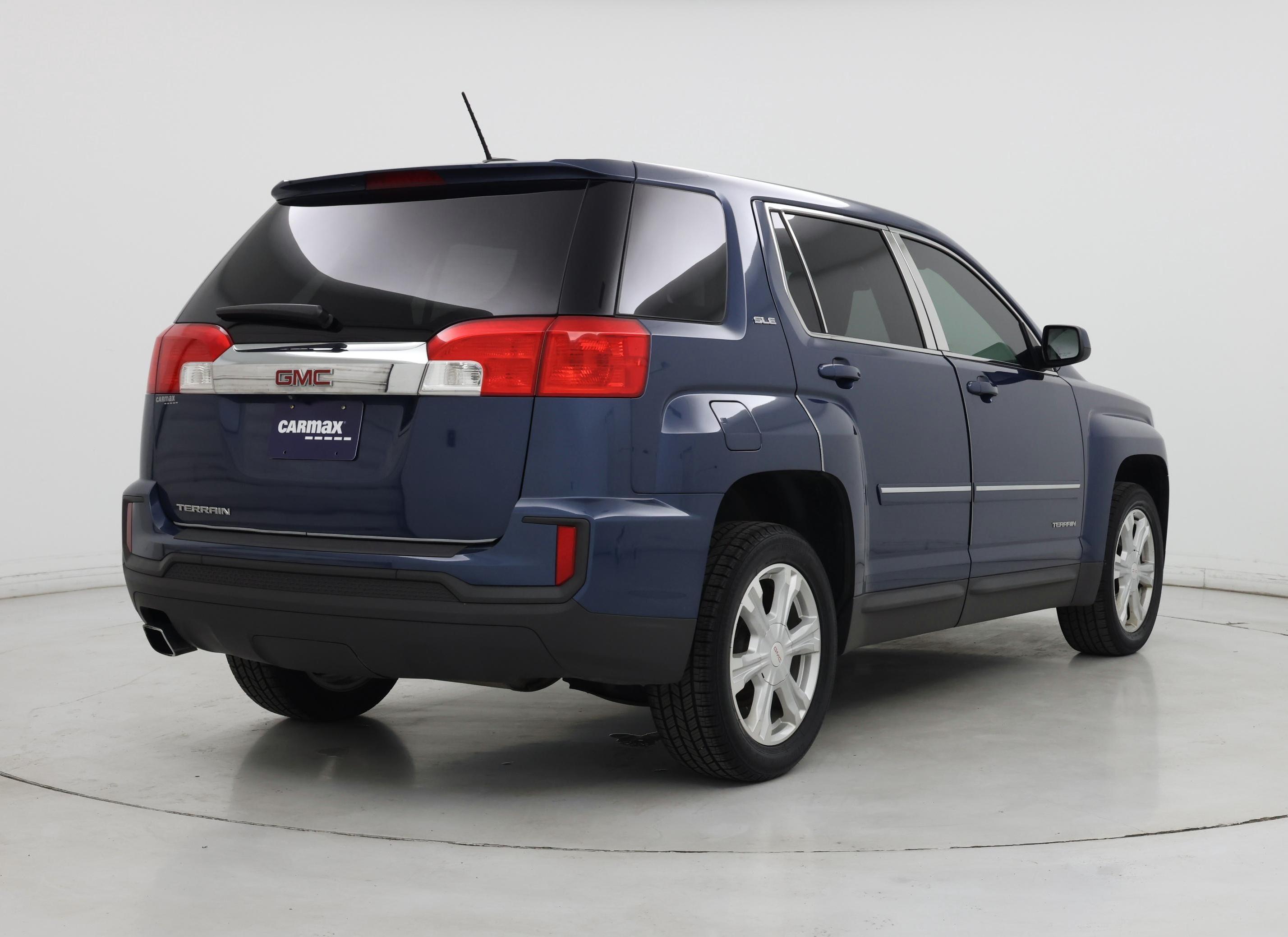 Thumbnail: 2017 GMC Terrain - 8