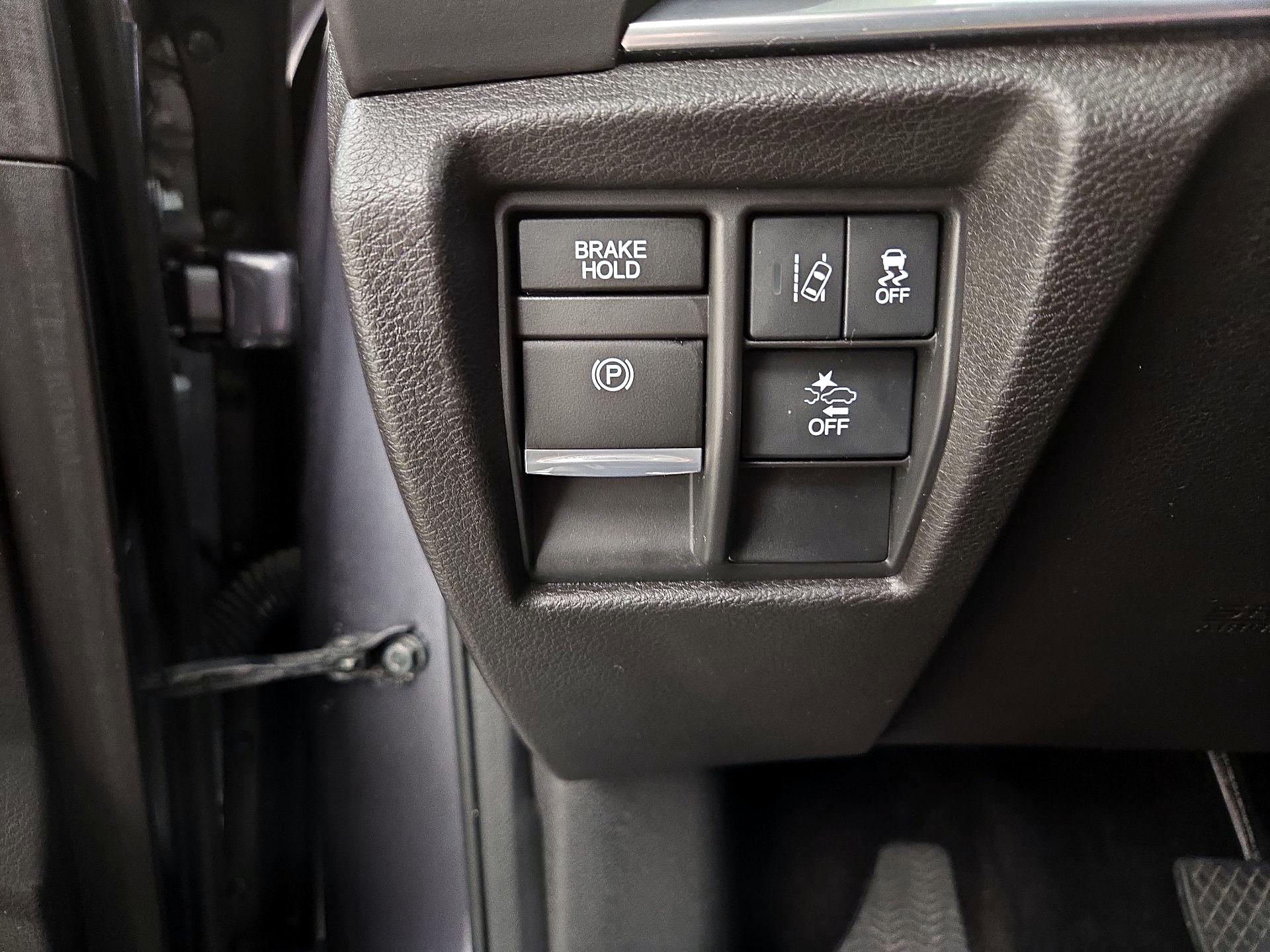 Thumbnail: 2017 Acura MDX - 13