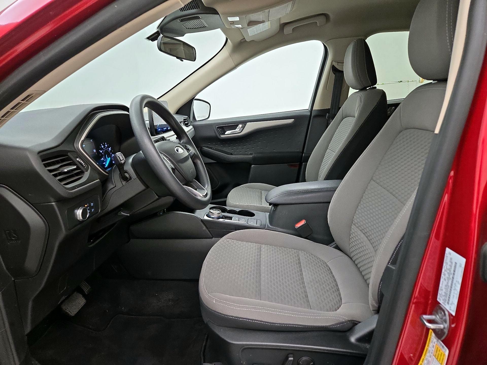 Thumbnail: 2020 Ford Escape - 11