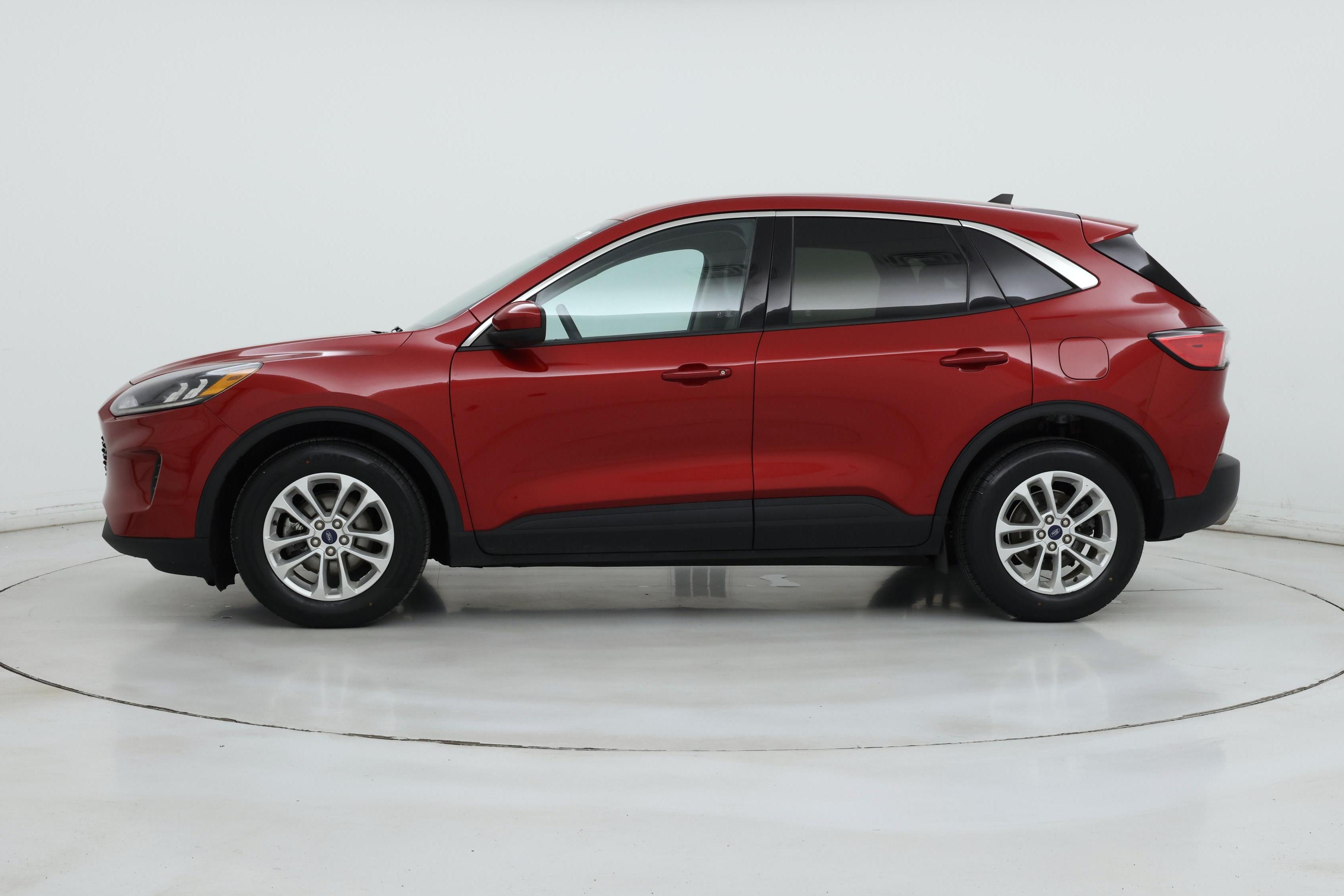 Thumbnail: 2020 Ford Escape - 3
