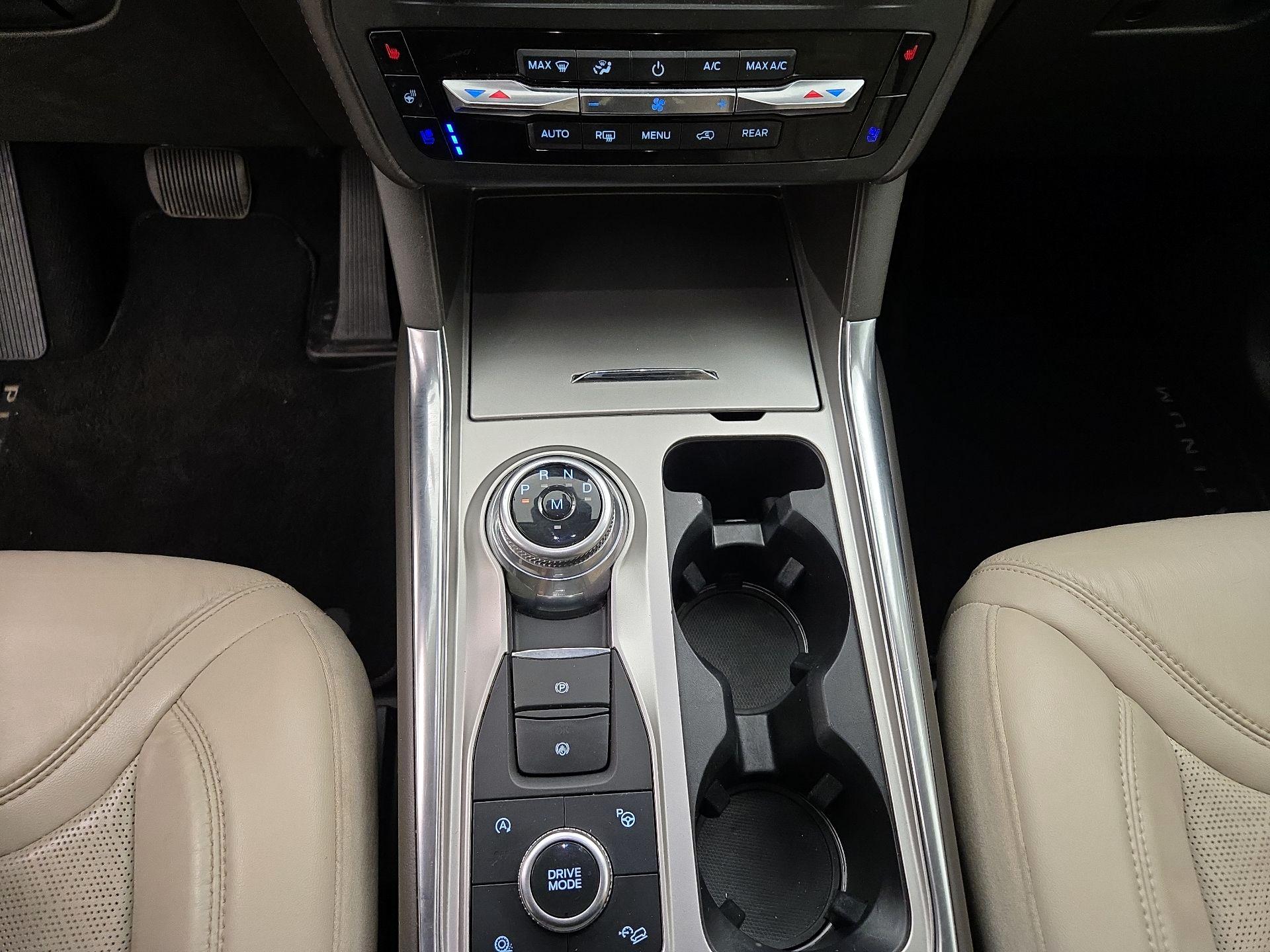 Thumbnail: 2020 Ford Explorer - 18
