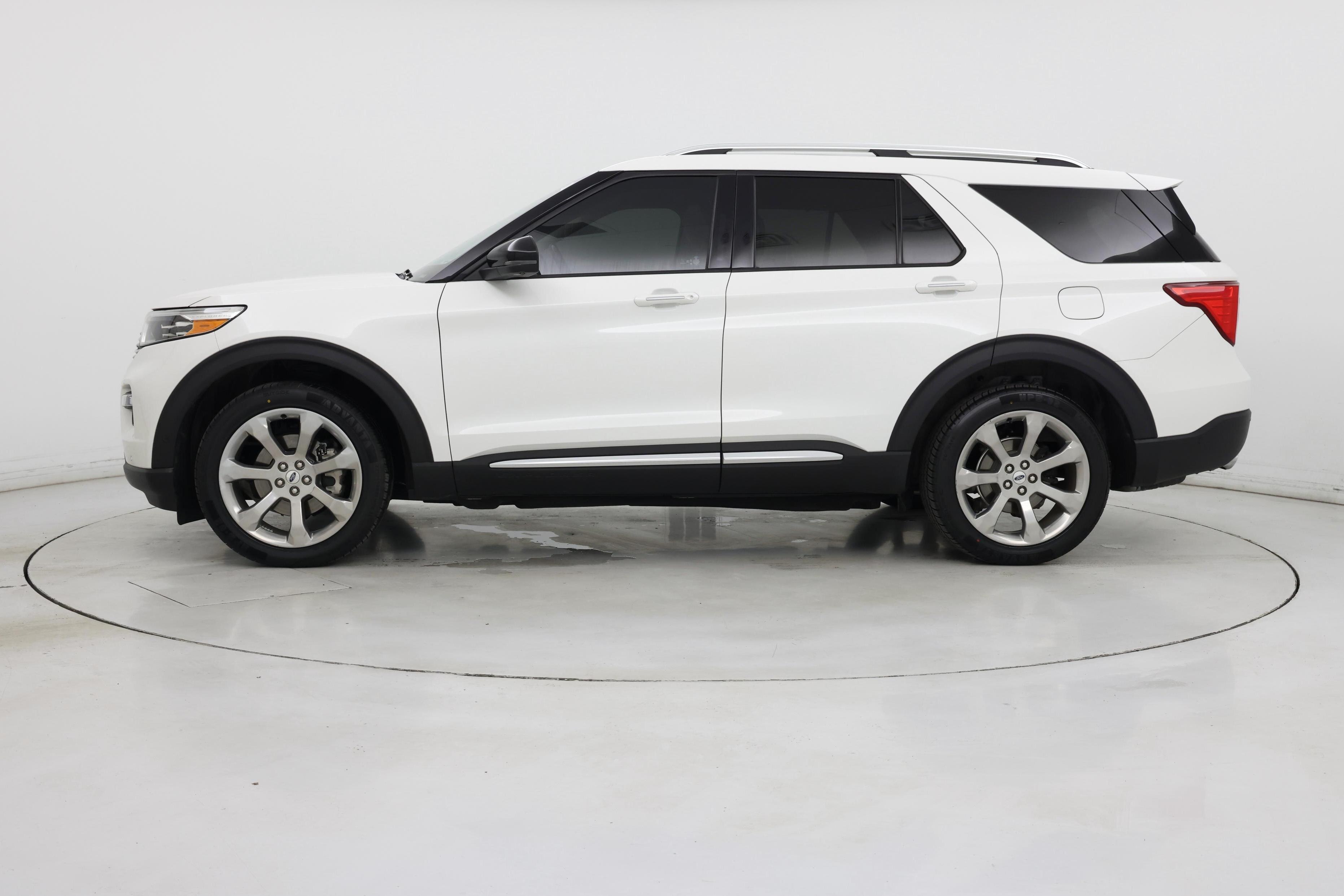 Thumbnail: 2020 Ford Explorer - 3