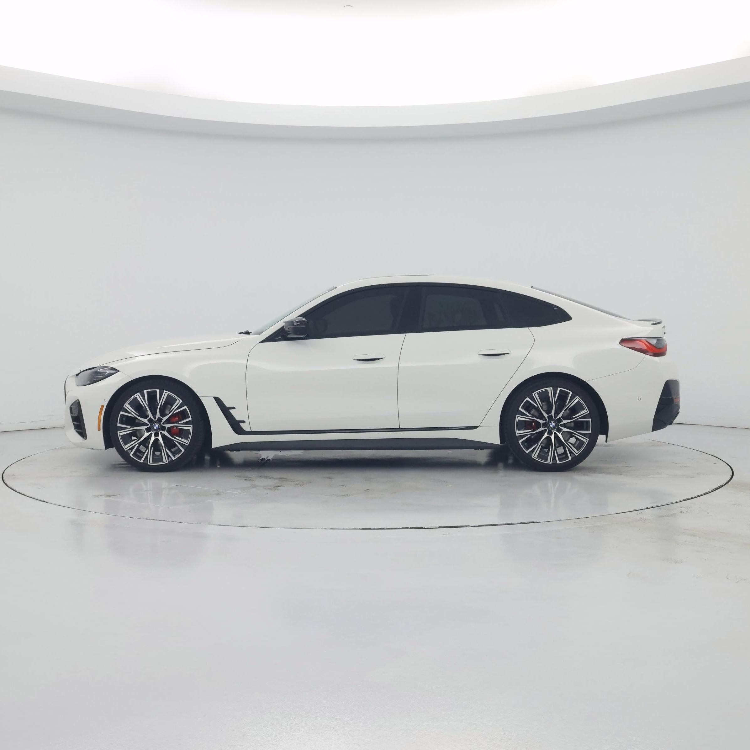 Thumbnail: 2024 BMW 4 Series - 3