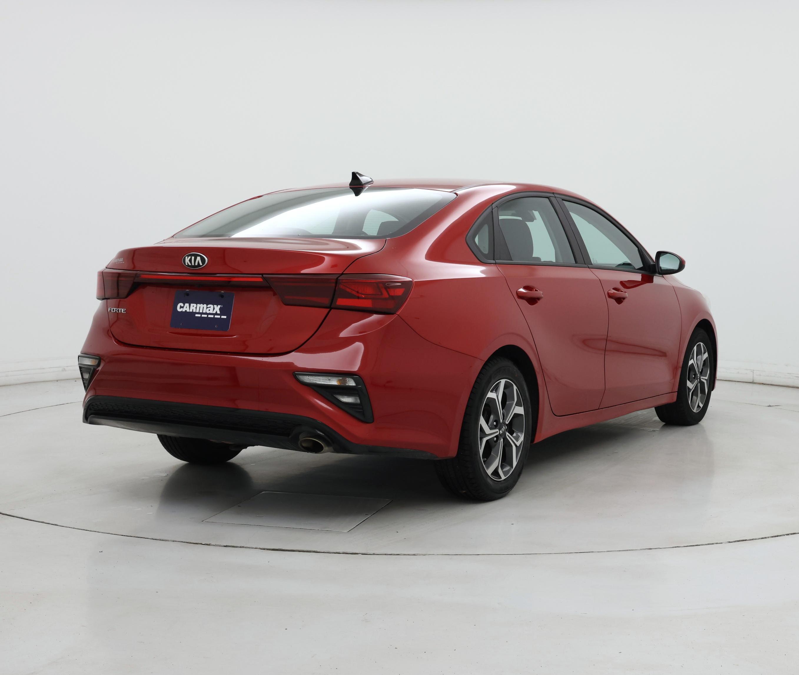 Thumbnail: 2021 Kia Forte - 8