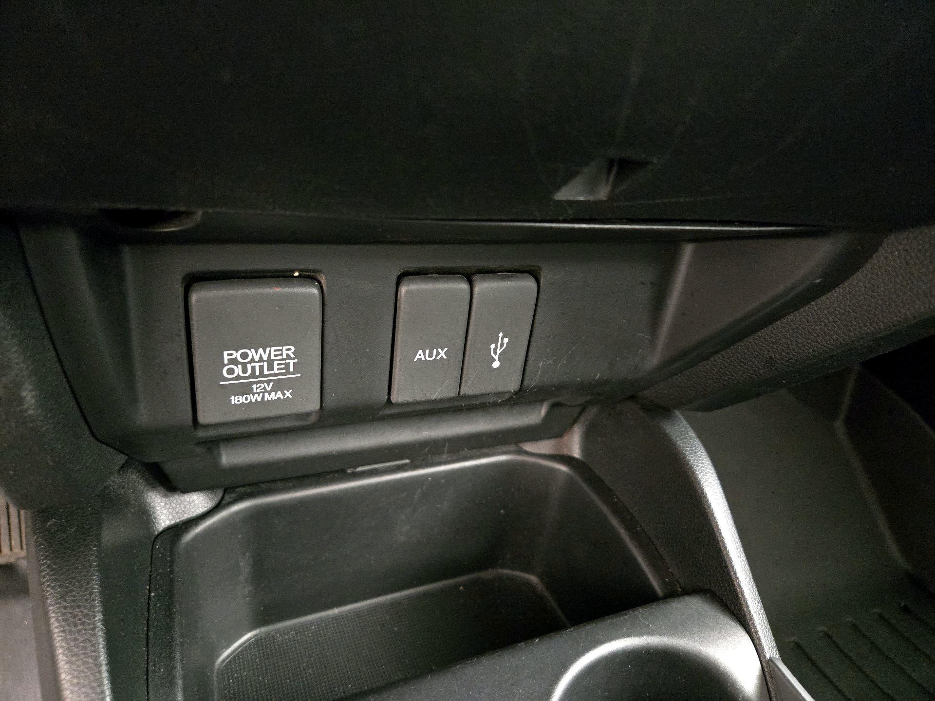Thumbnail: 2015 Honda Fit - 18