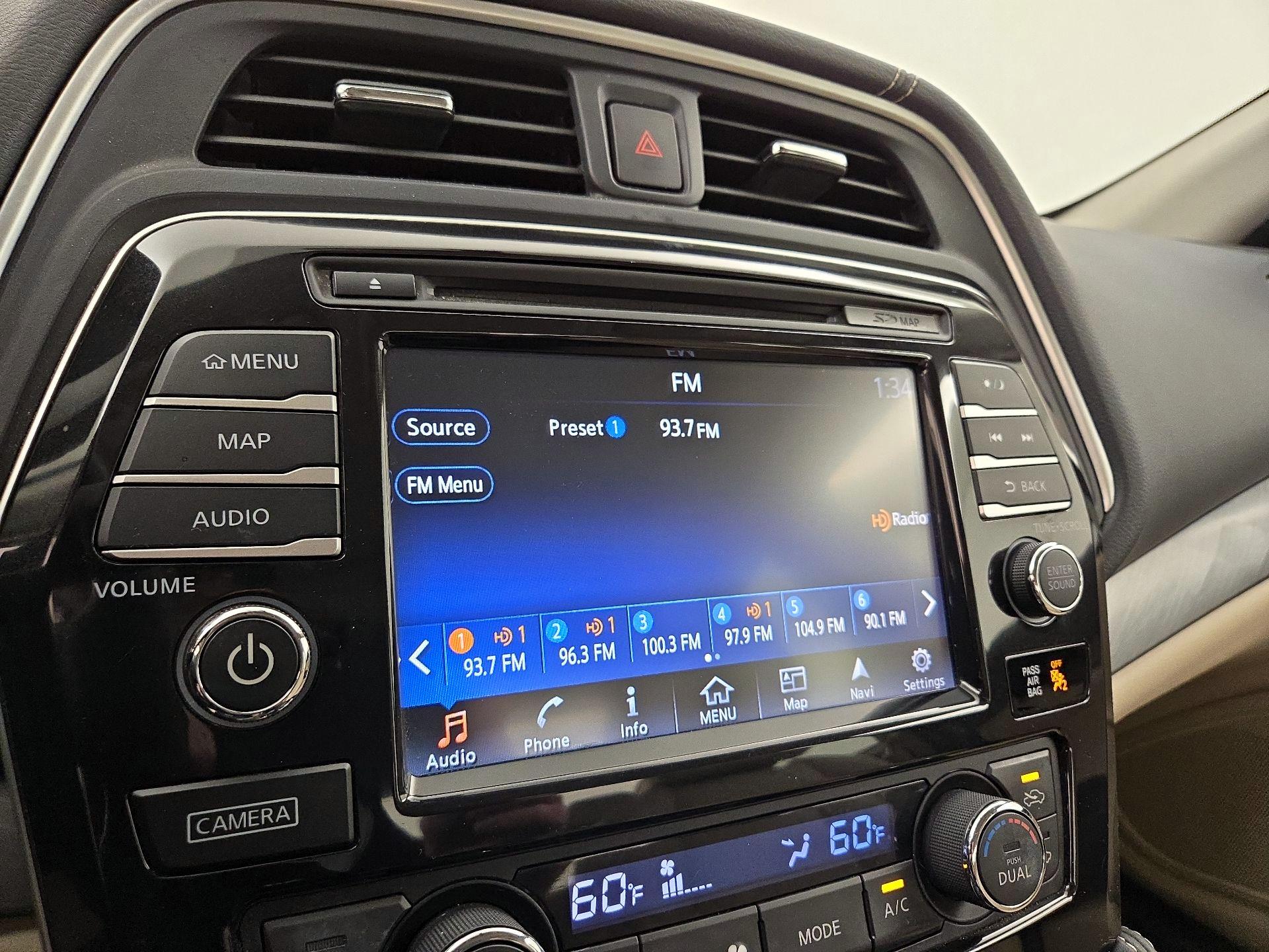 Thumbnail: 2016 Nissan Maxima - 16