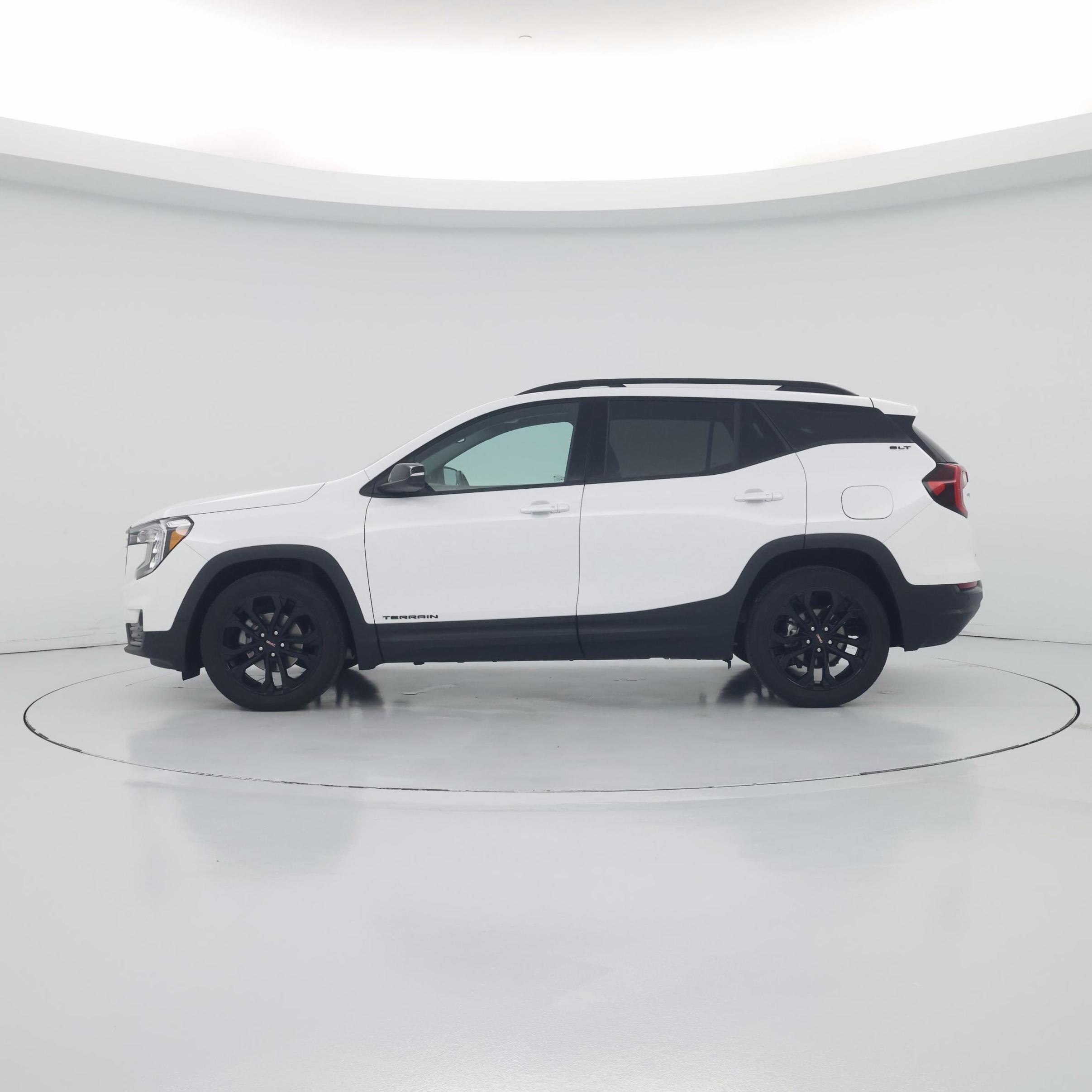 Thumbnail: 2022 GMC Terrain - 3