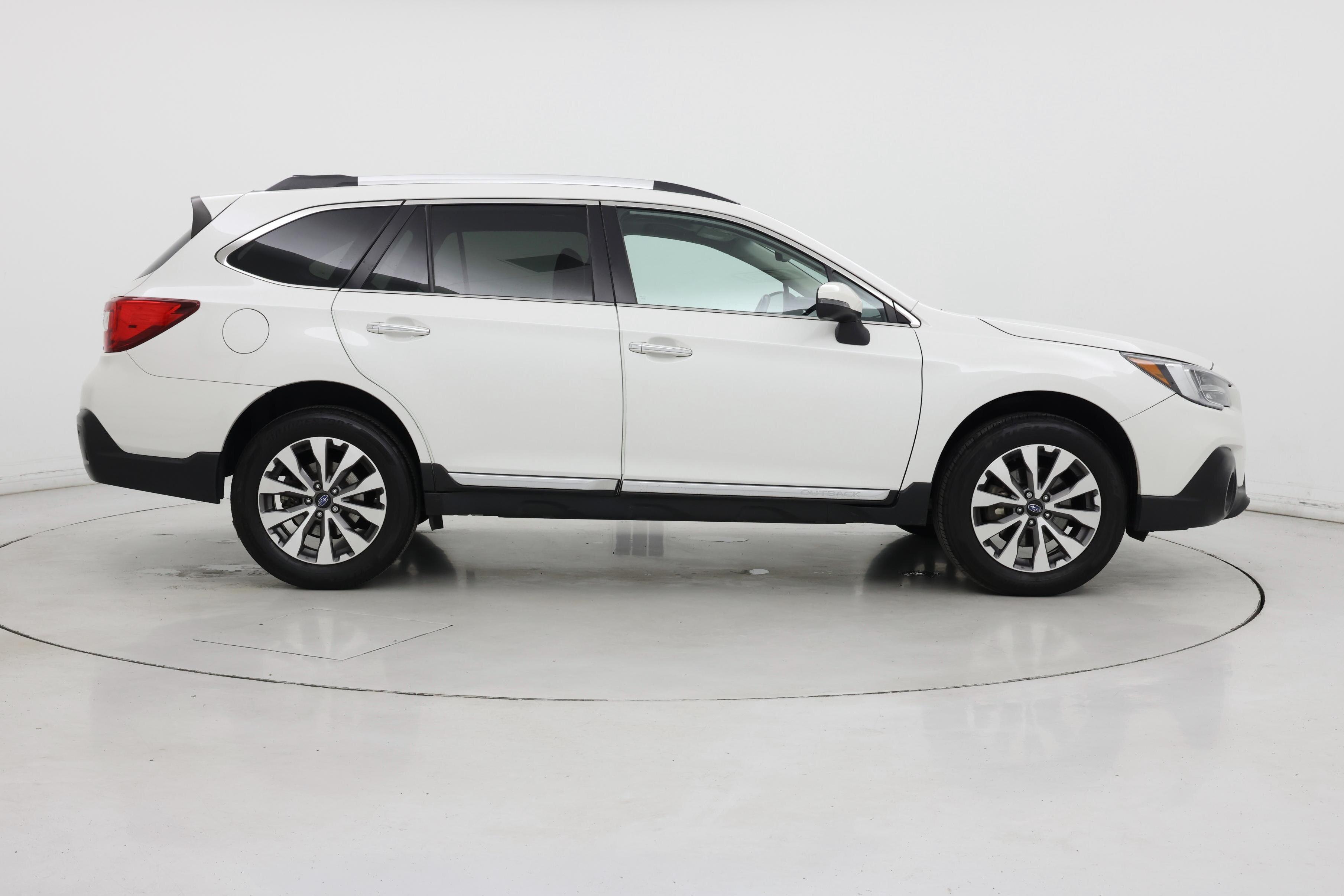 Thumbnail: 2019 Subaru Outback - 7