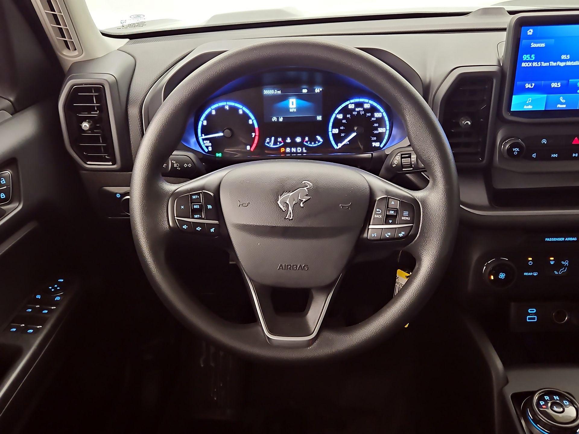 Thumbnail: 2022 Ford Bronco Sport - 10