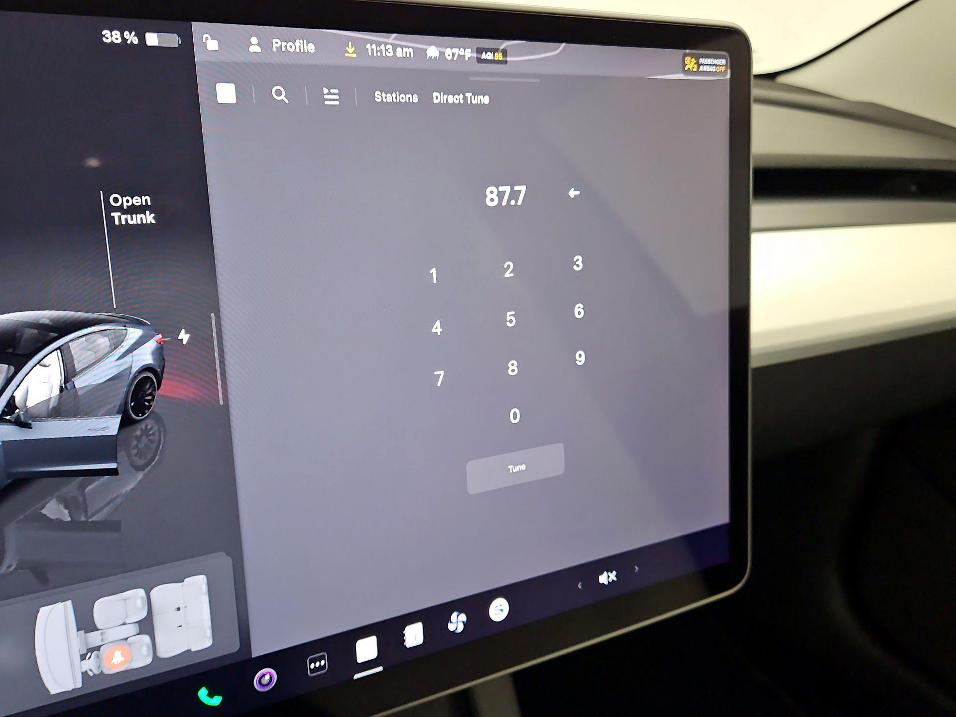 Thumbnail: 2023 Tesla Model 3 - 15