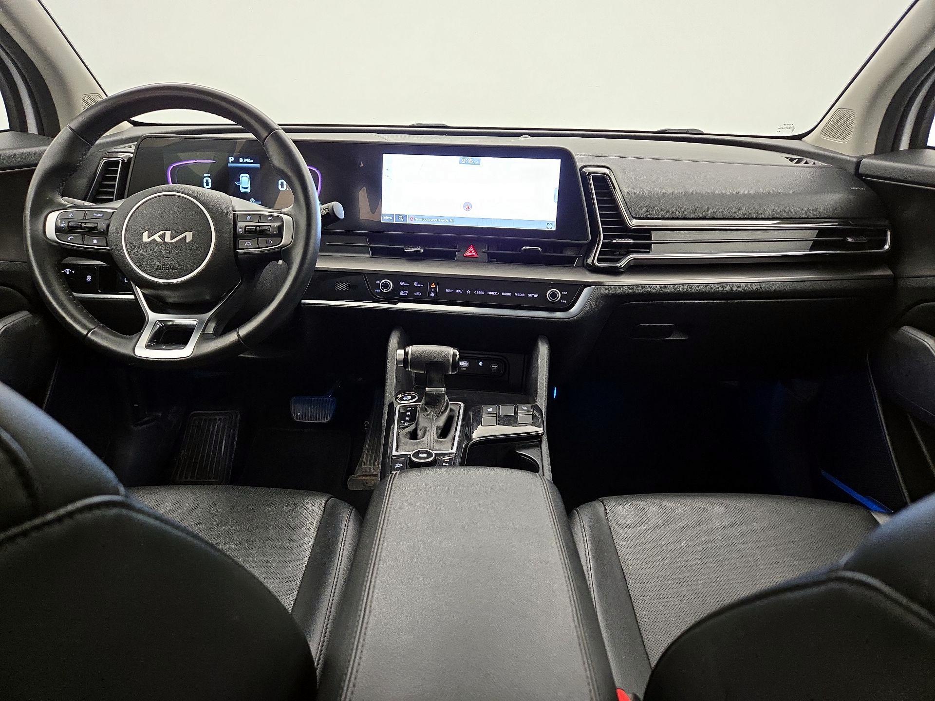 Thumbnail: 2023 Kia Sportage - 9