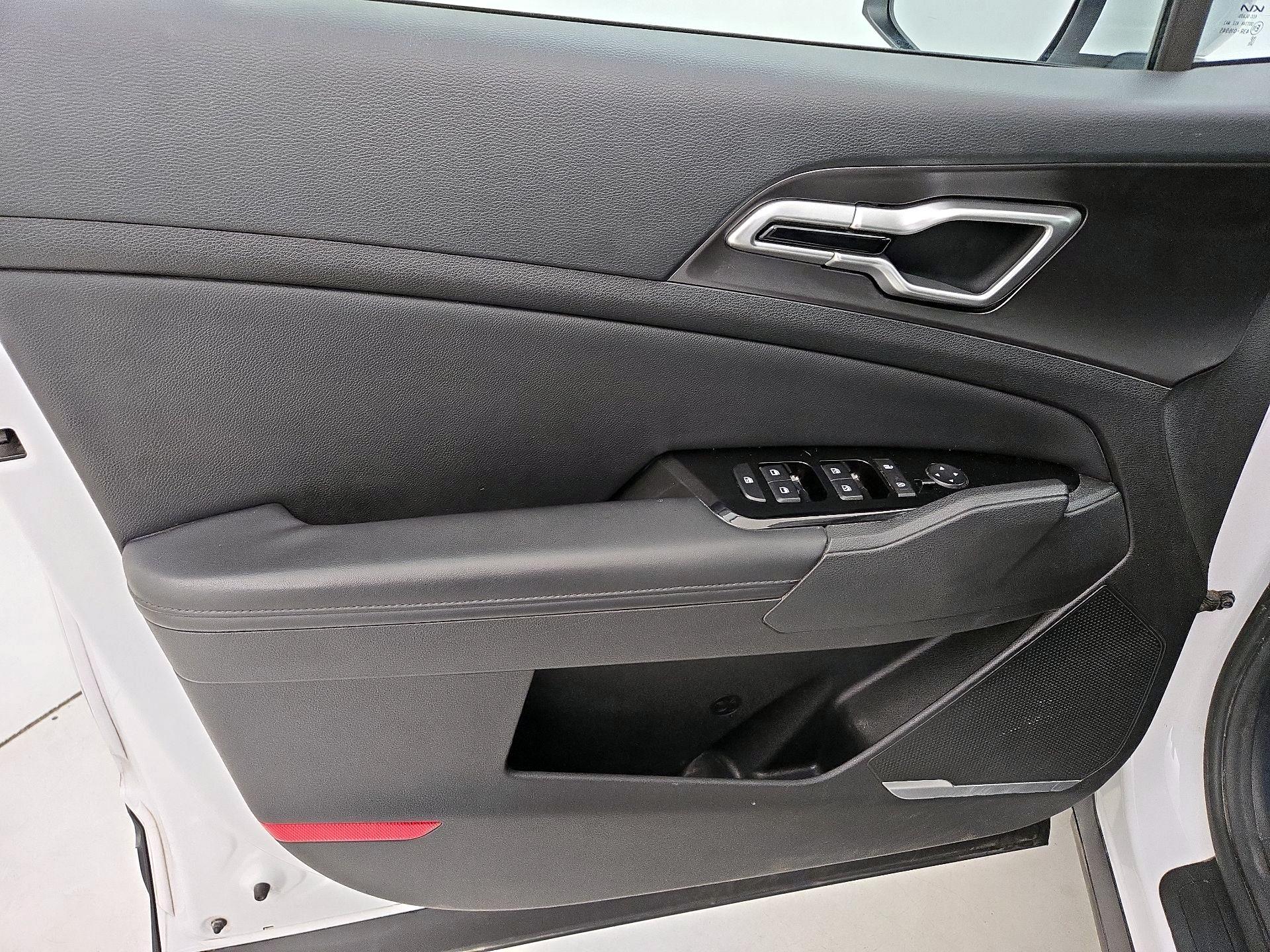 Thumbnail: 2023 Kia Sportage - 12