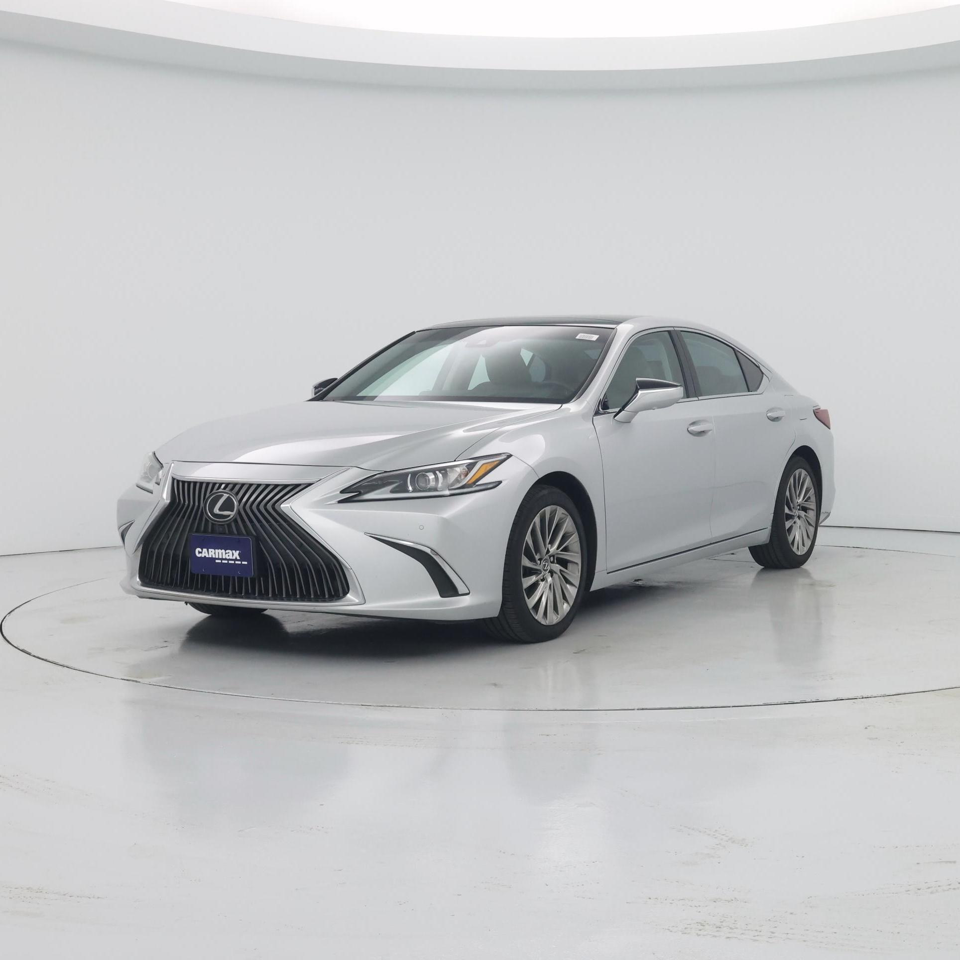 Thumbnail: 2019 Lexus ES - 4