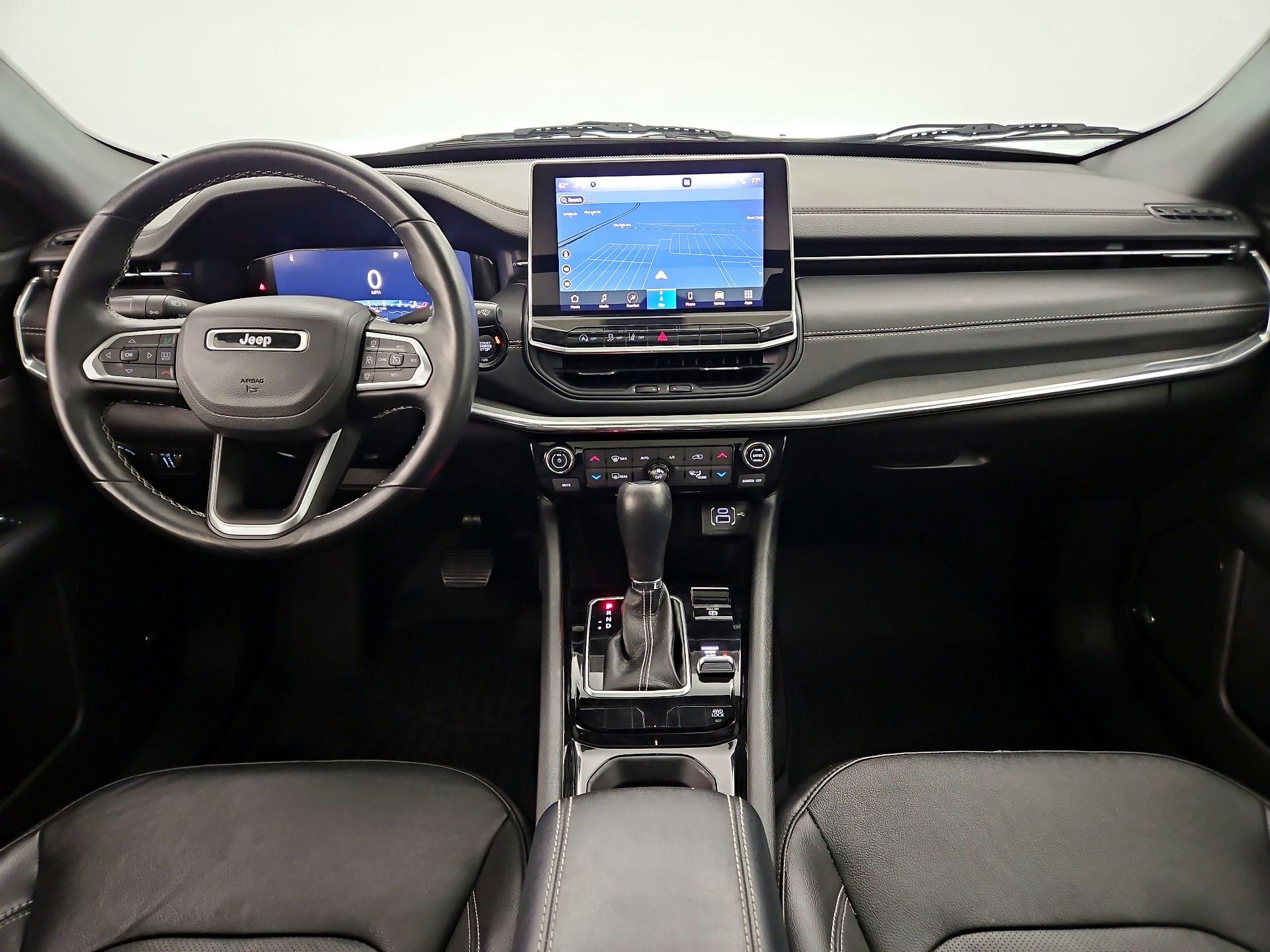 Thumbnail: 2022 Jeep Compass - 9