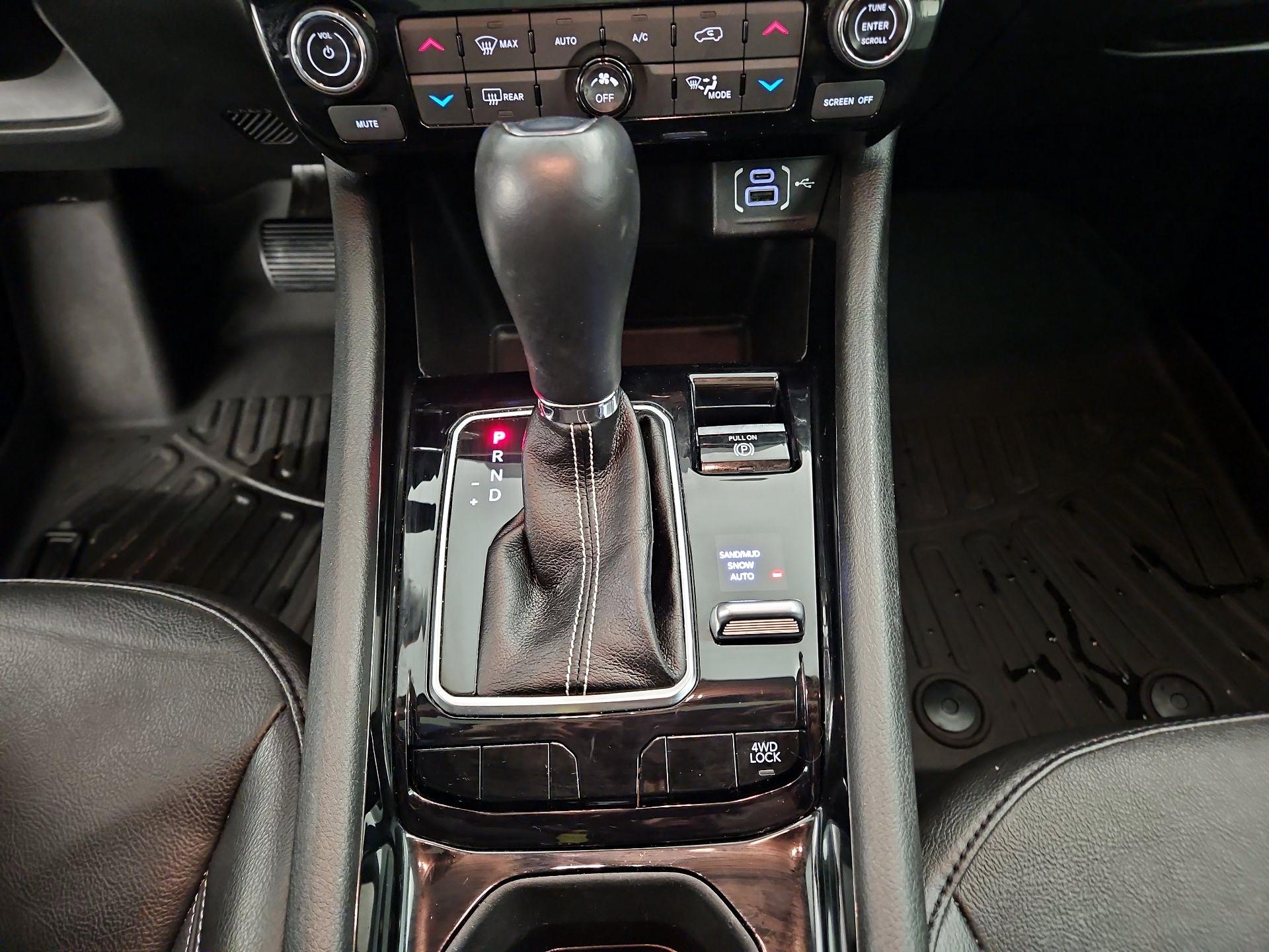 Thumbnail: 2022 Jeep Compass - 17