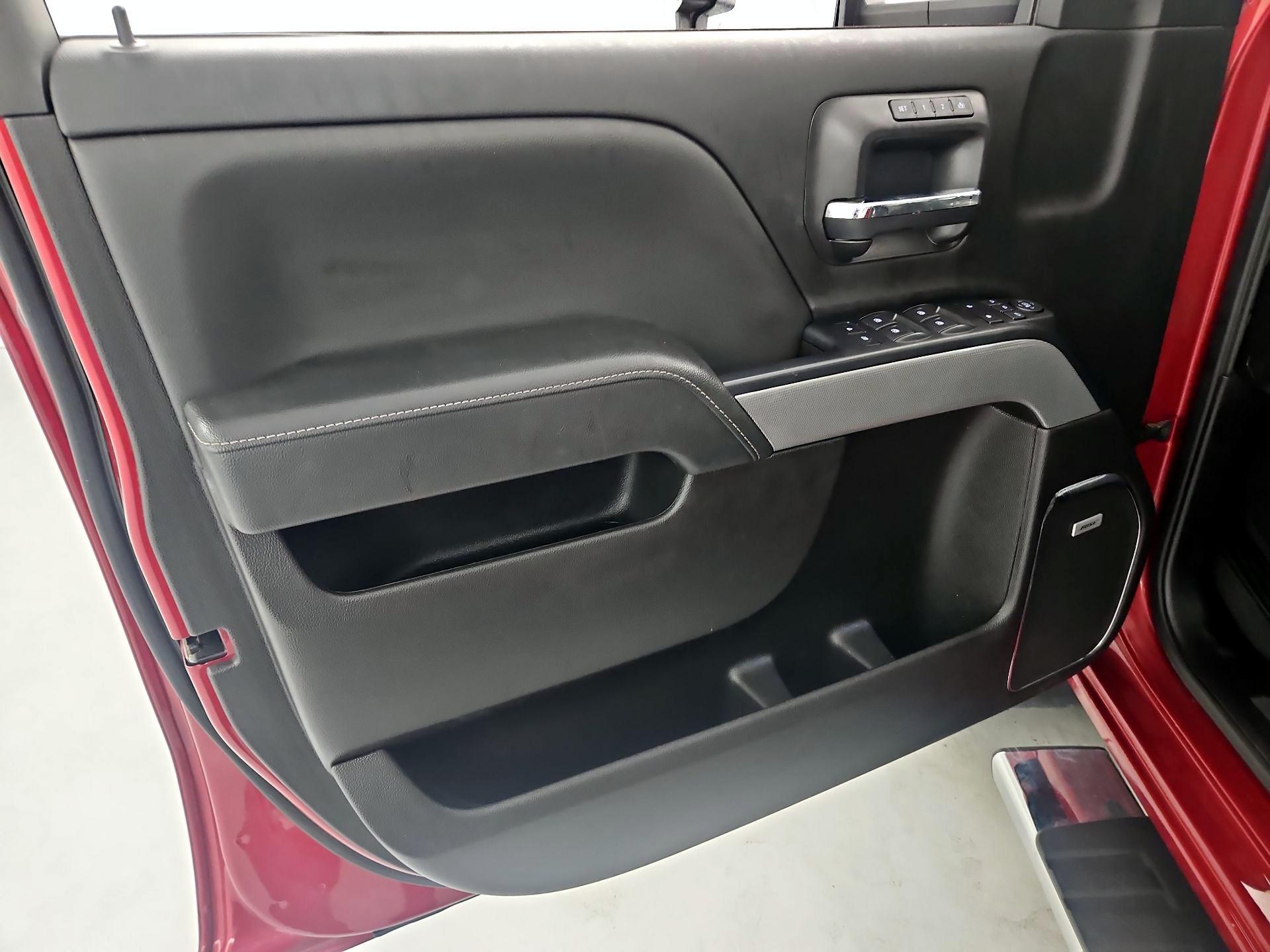 Thumbnail: 2019 Chevrolet Silverado 3500 - 12