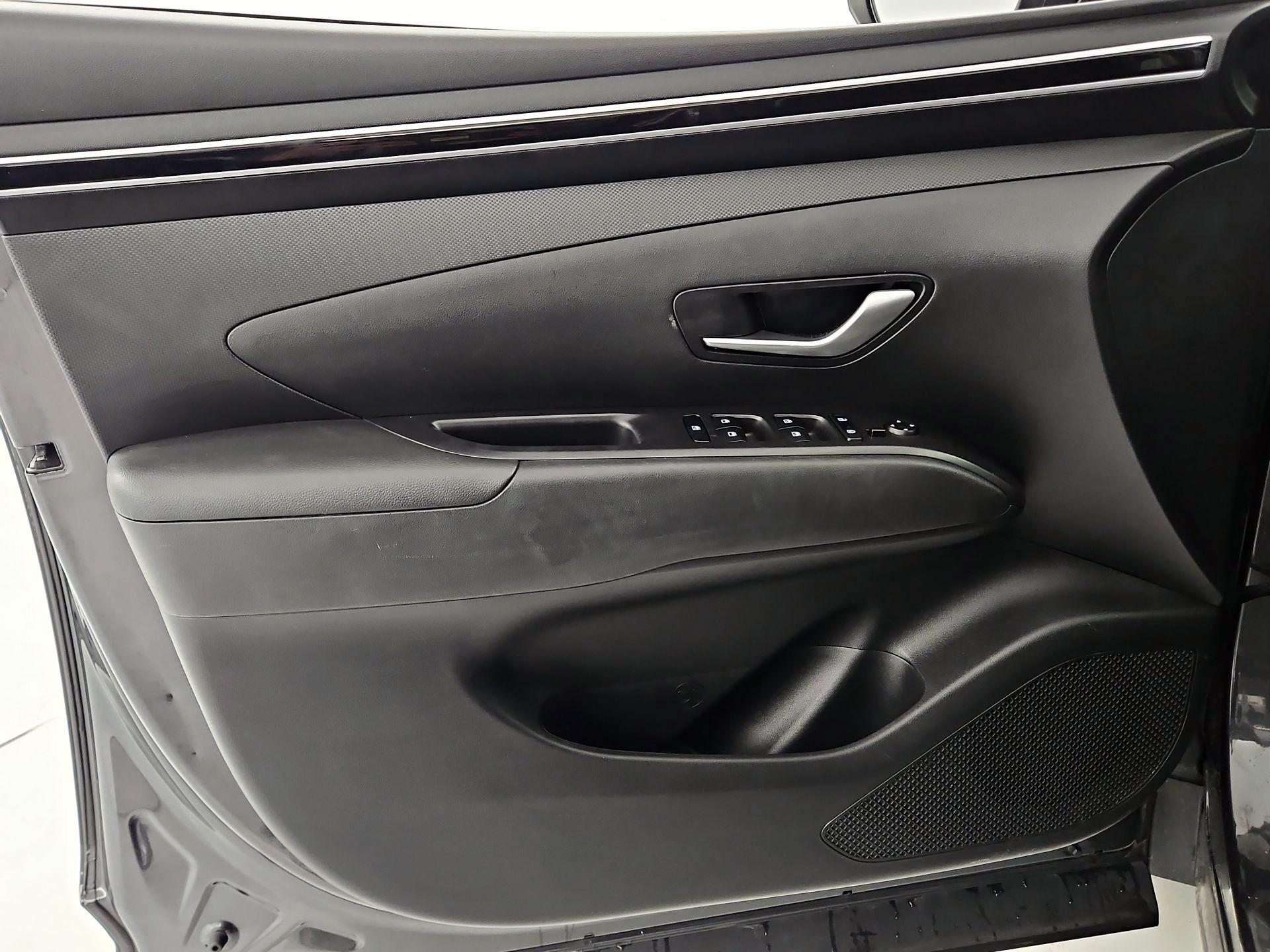 Thumbnail: 2023 Hyundai Tucson - 12