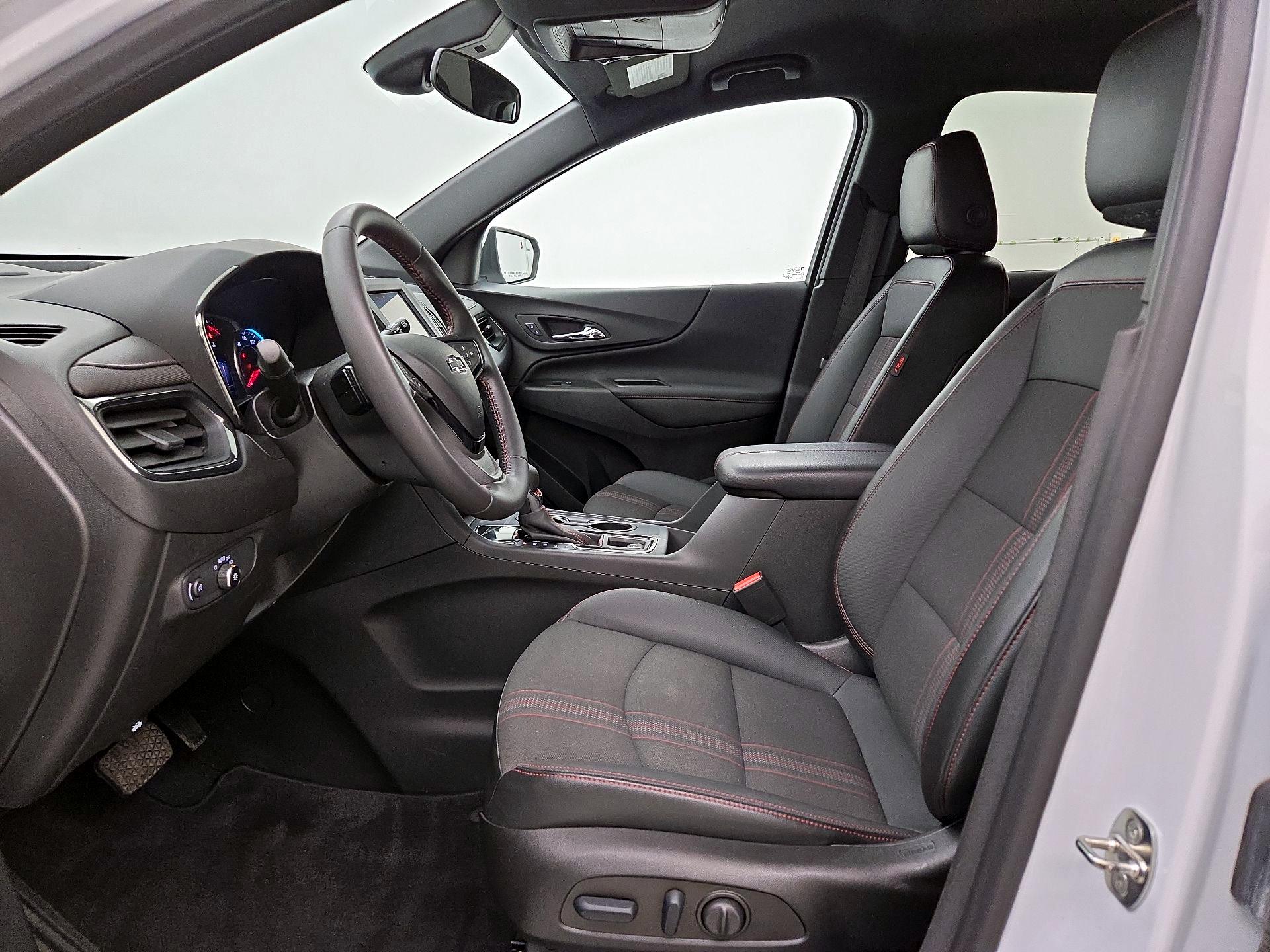 Thumbnail: 2022 Chevrolet Equinox - 11