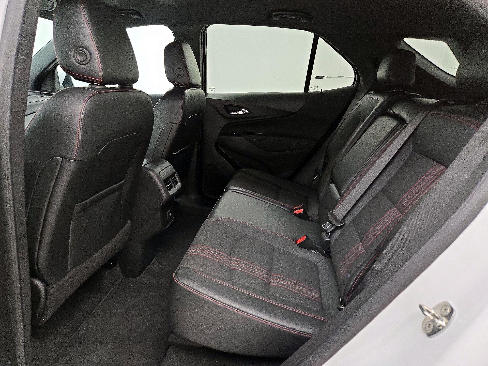 Thumbnail: 2022 Chevrolet Equinox - 19