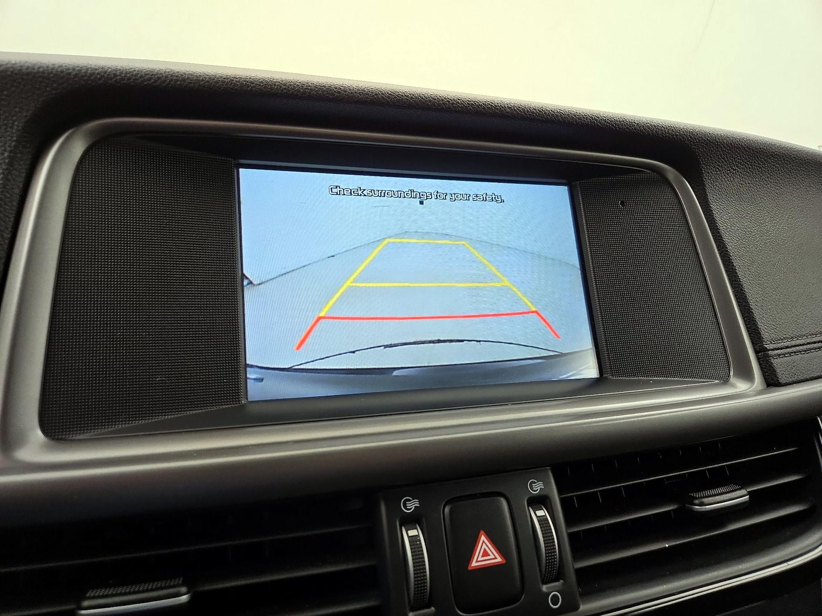 2018 Kia Optima LX - Photo 15