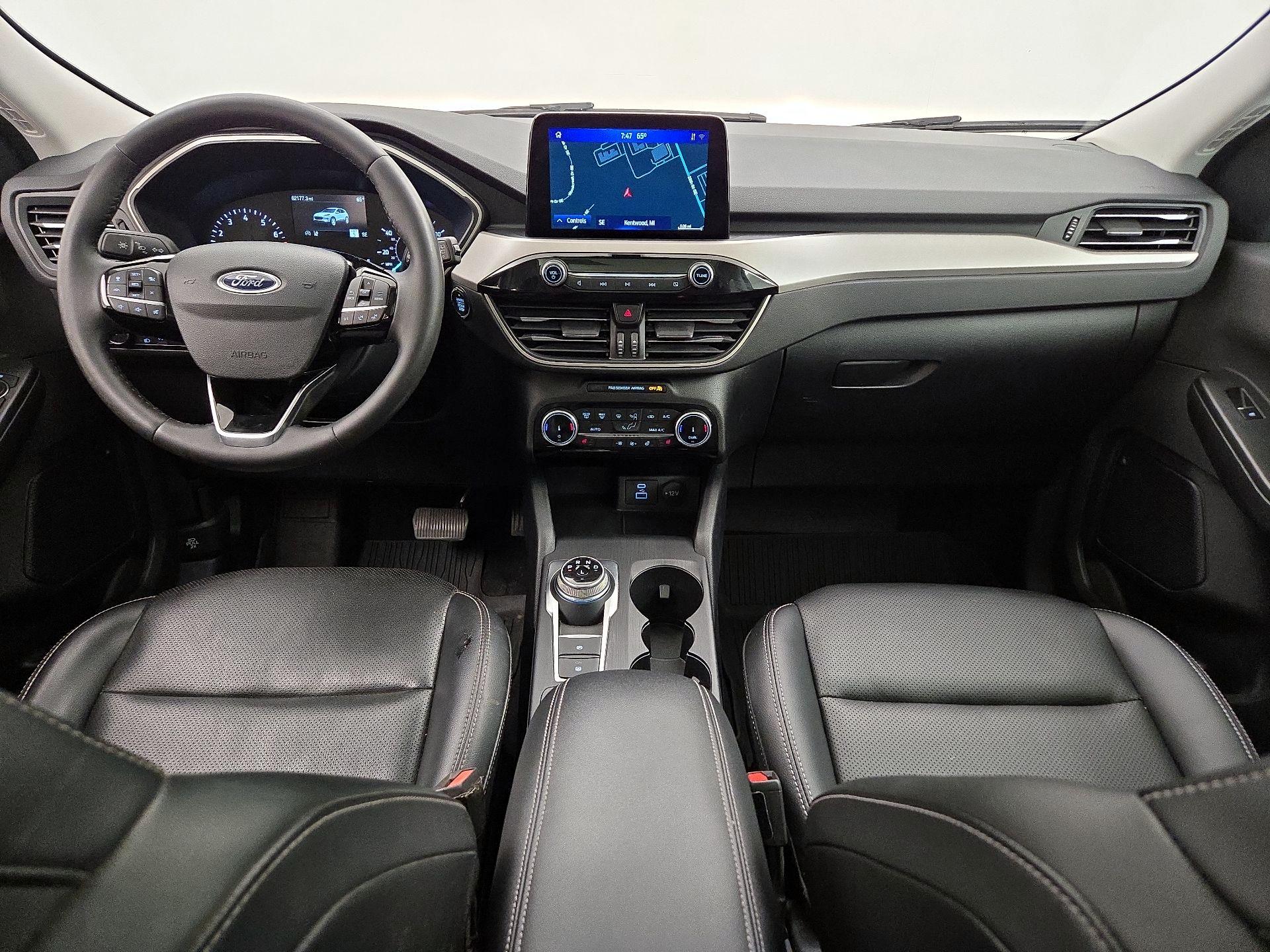 Thumbnail: 2022 Ford Escape - 9