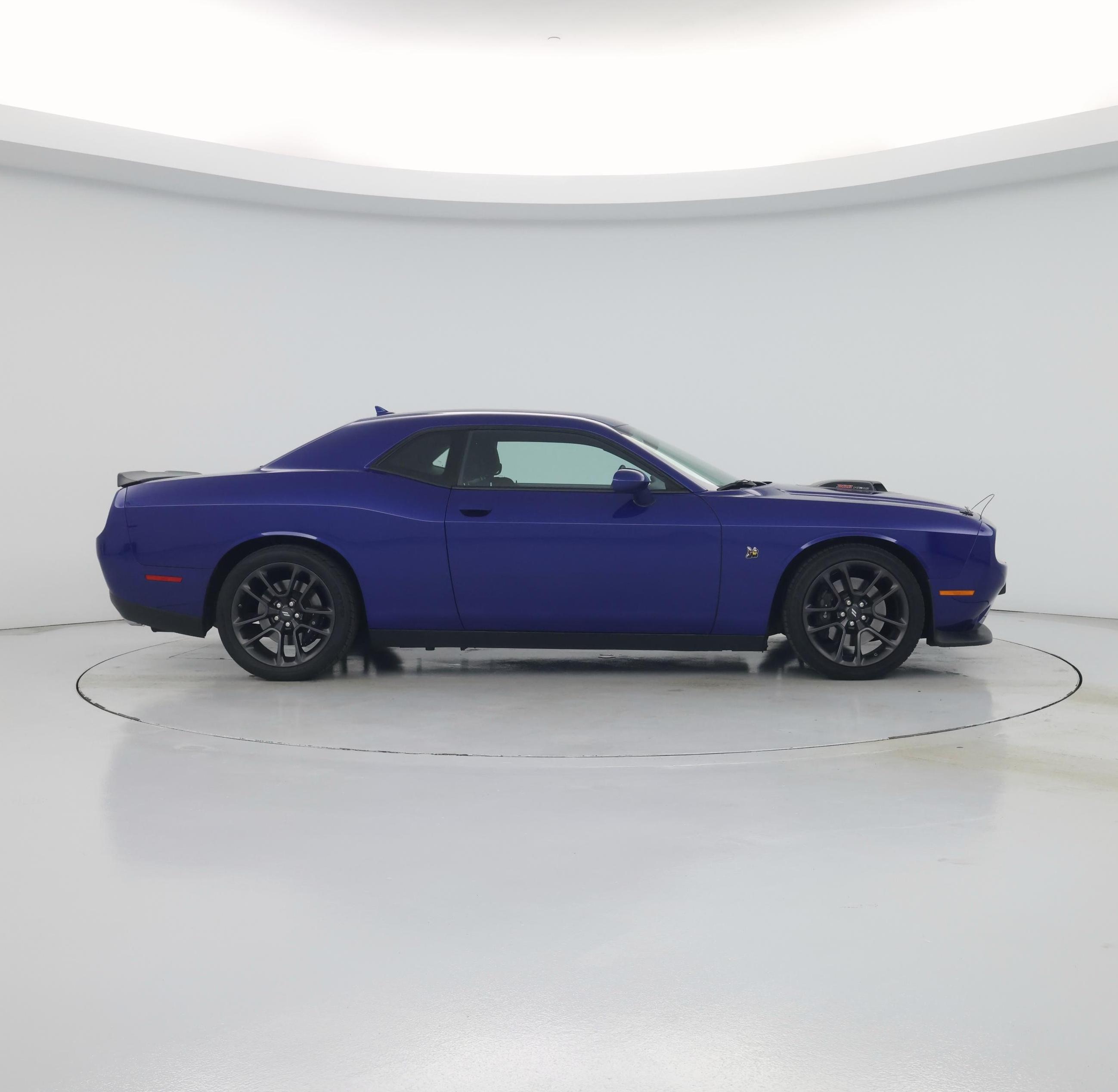 Thumbnail: 2021 Dodge Challenger - 7