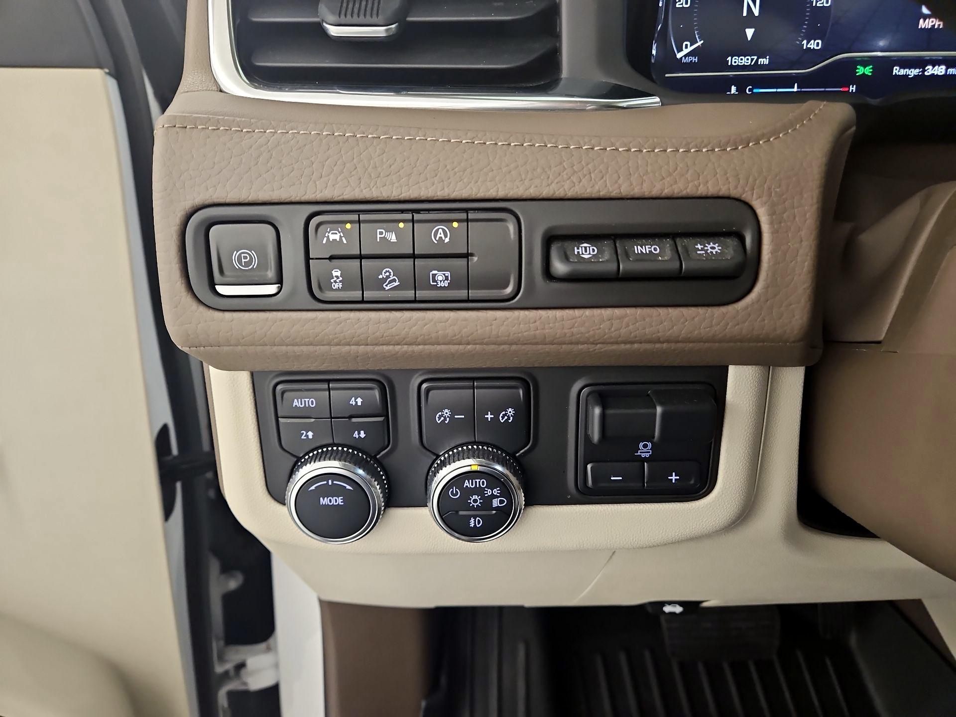 Thumbnail: 2023 GMC Yukon - 13