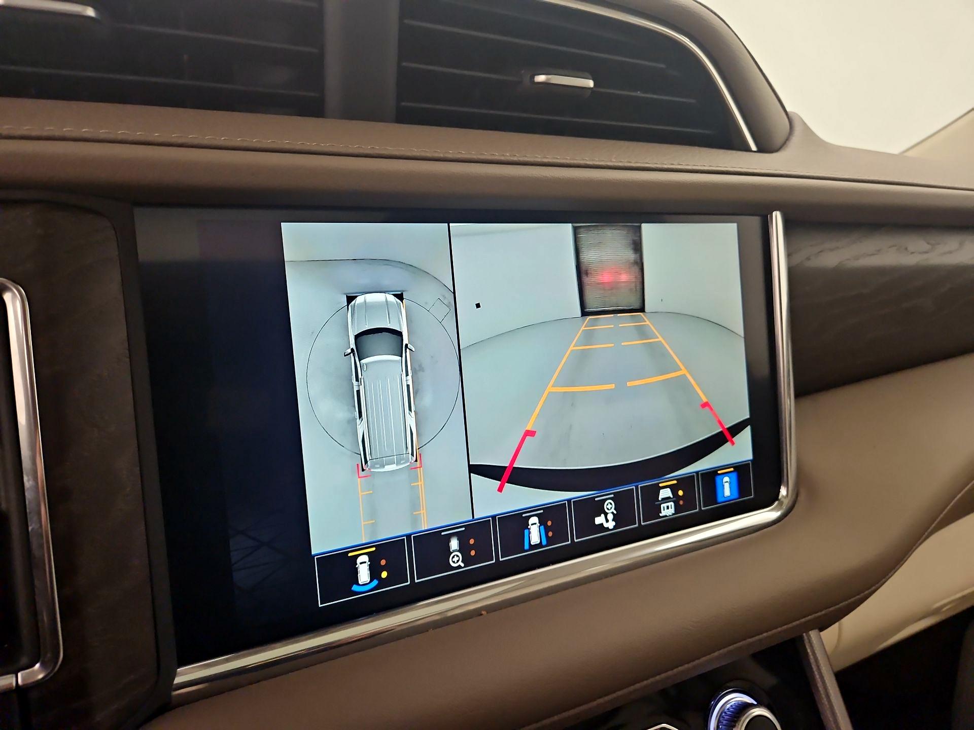 Thumbnail: 2023 GMC Yukon - 14