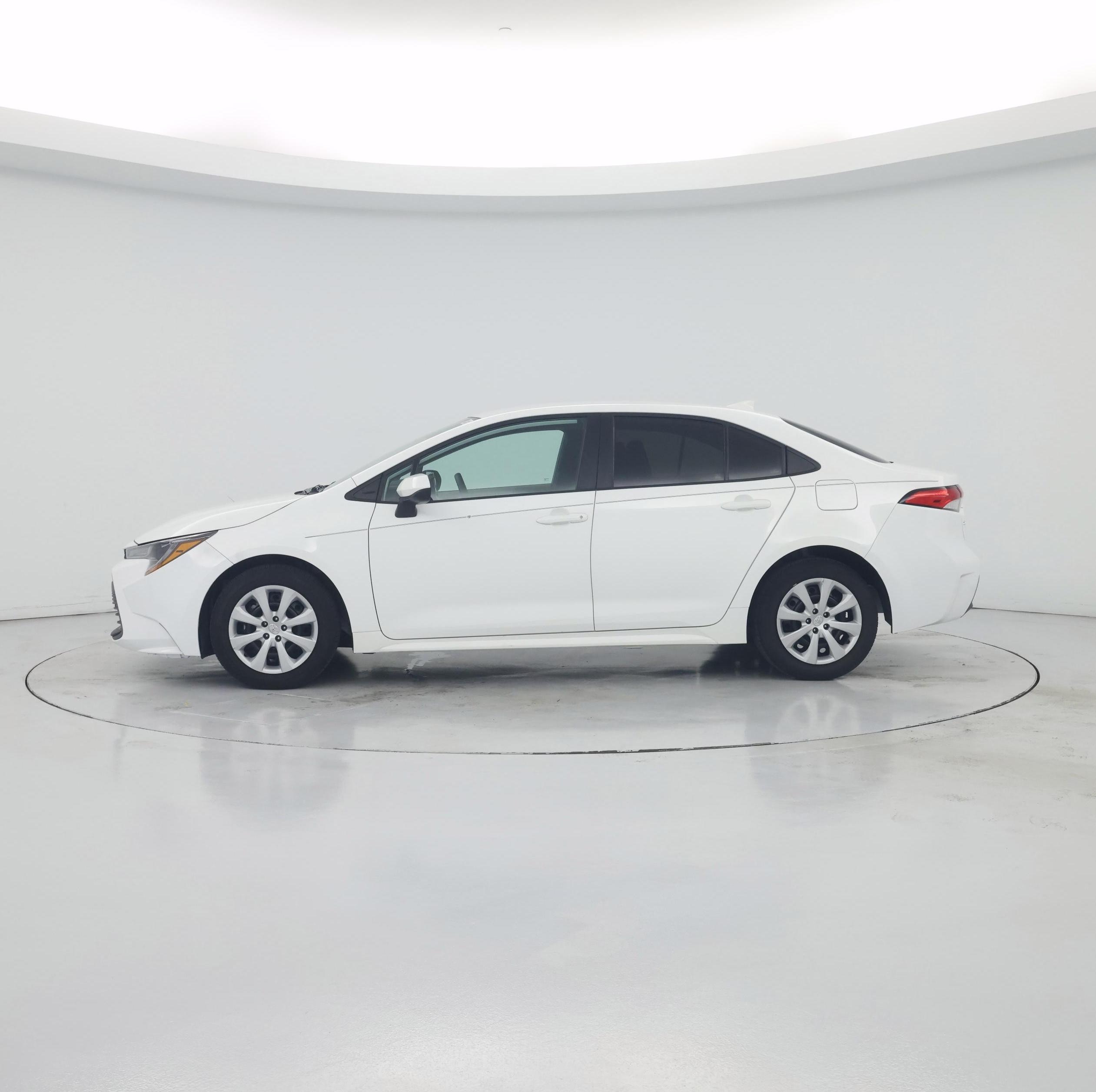 Thumbnail: 2024 Toyota Corolla - 3