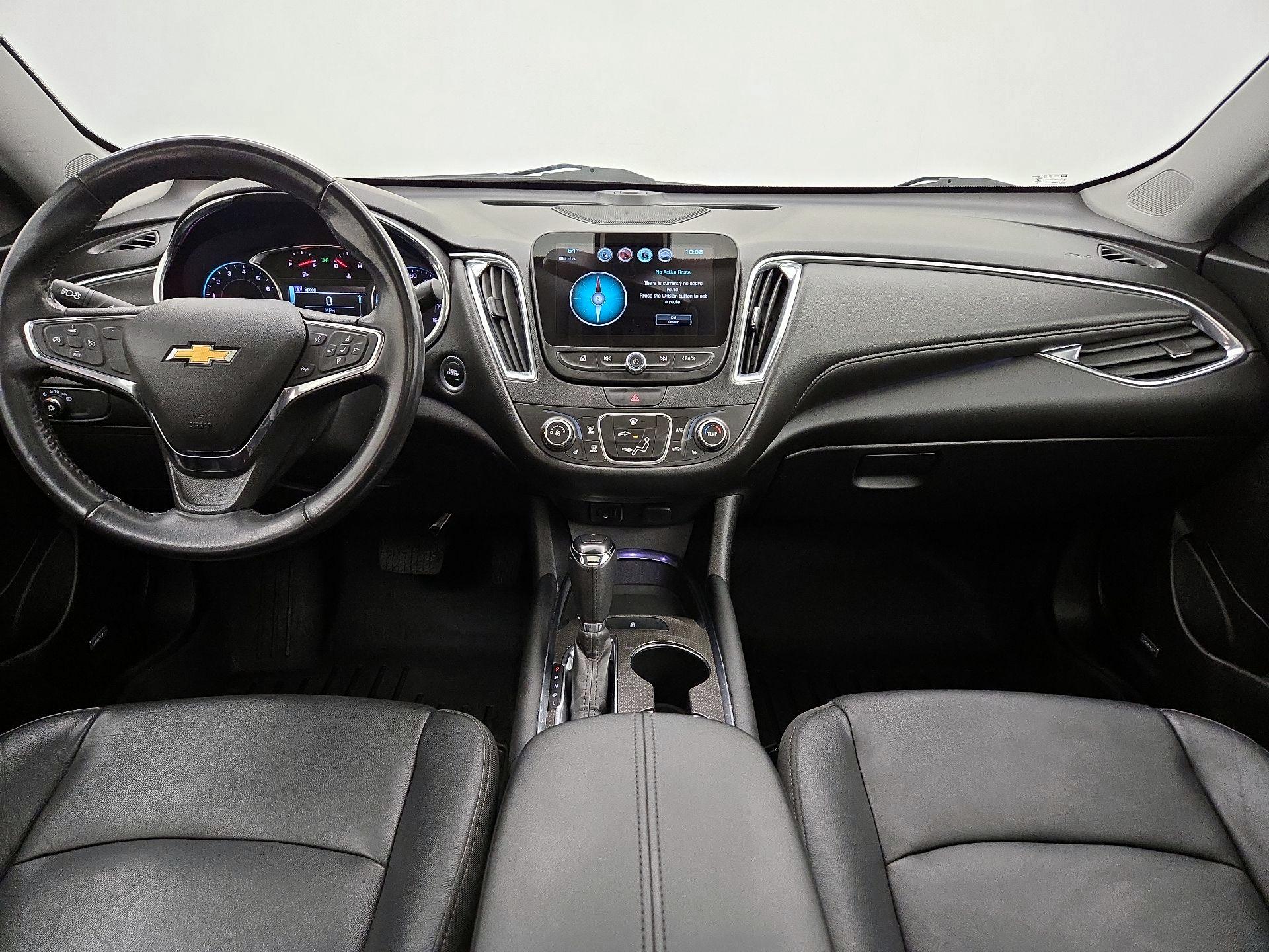 Thumbnail: 2018 Chevrolet Malibu - 9