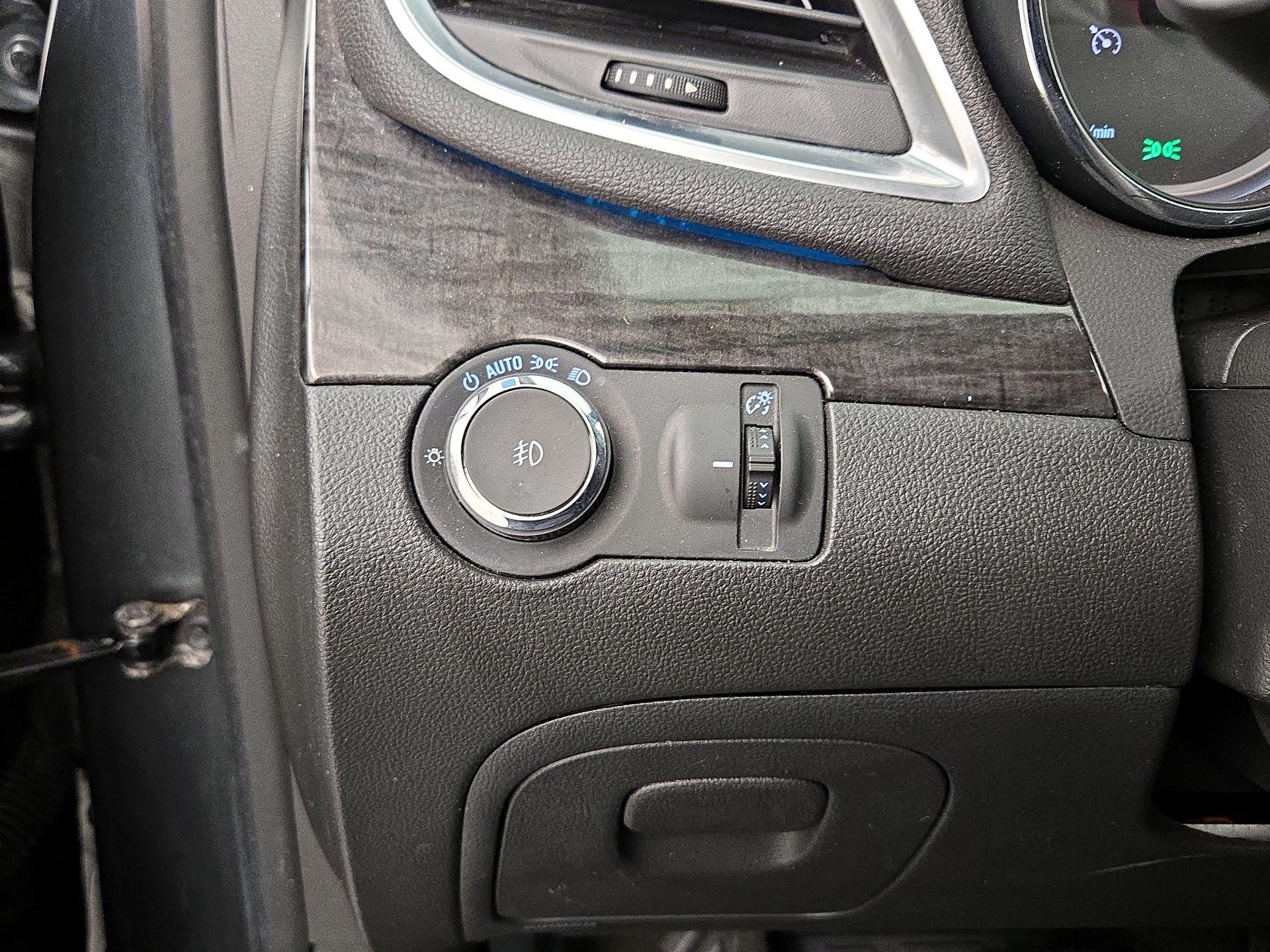 Thumbnail: 2016 Buick Encore - 13