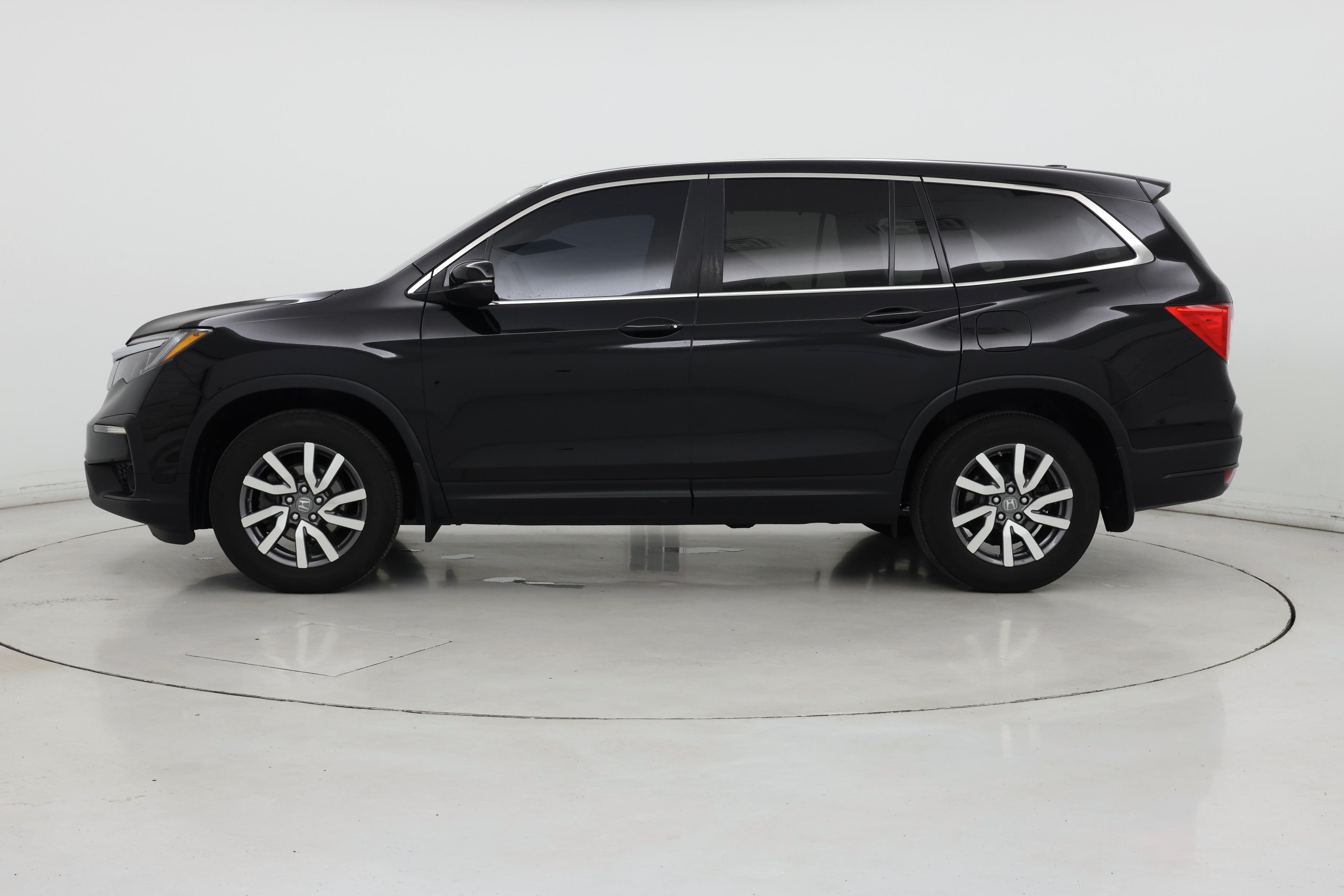 Thumbnail: 2021 Honda Pilot - 3