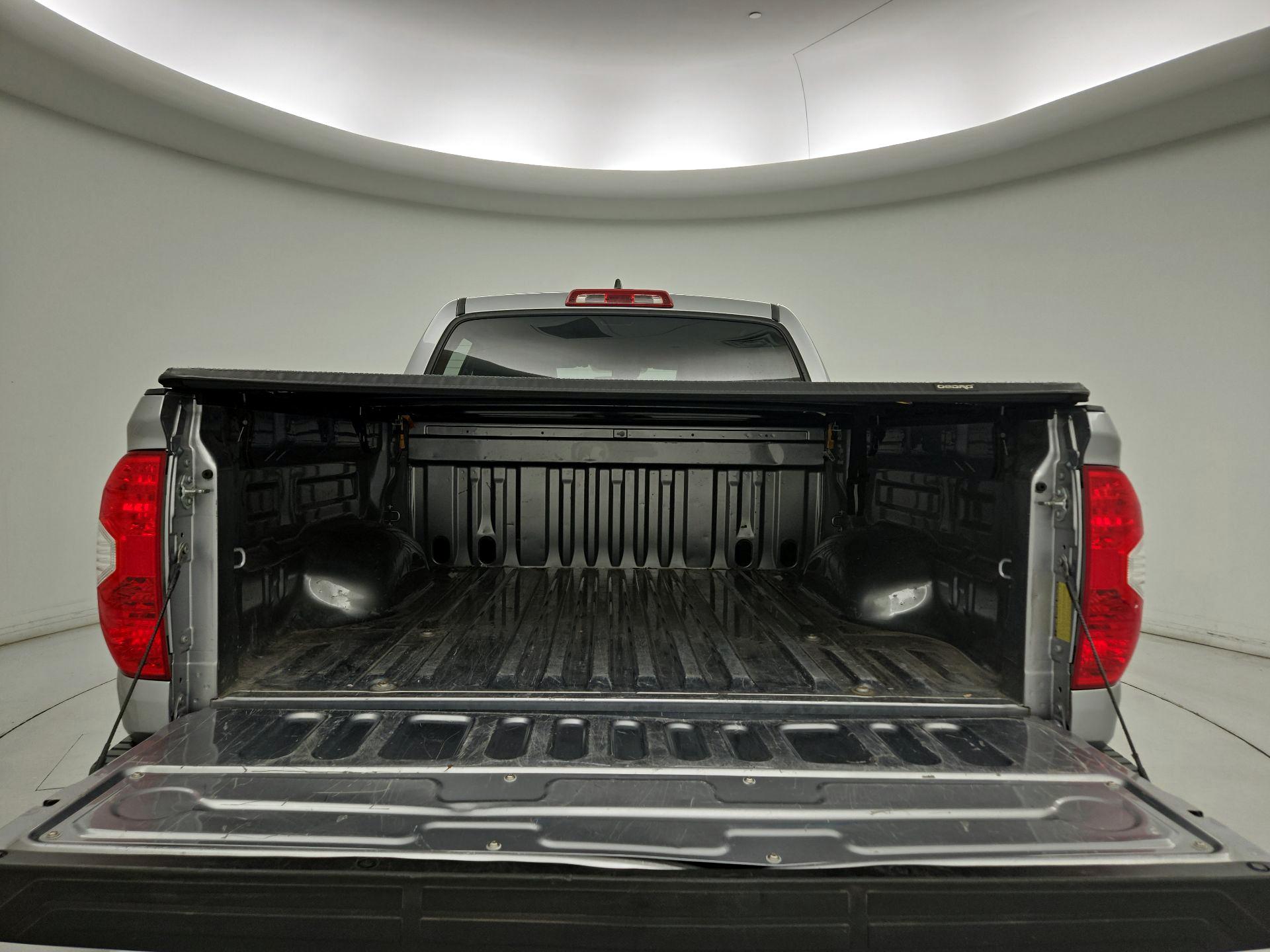 Thumbnail: 2021 Toyota Tundra - 20