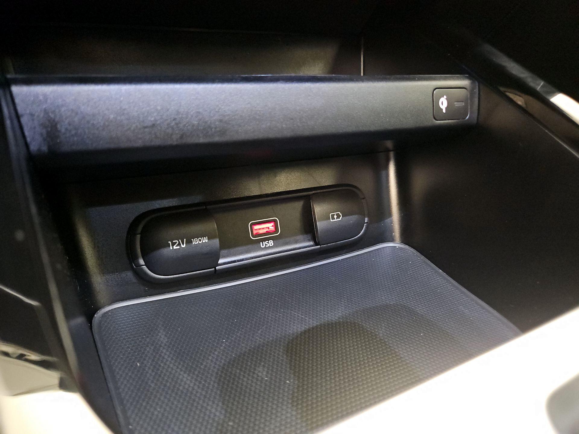 Thumbnail: 2022 Kia Forte - 19