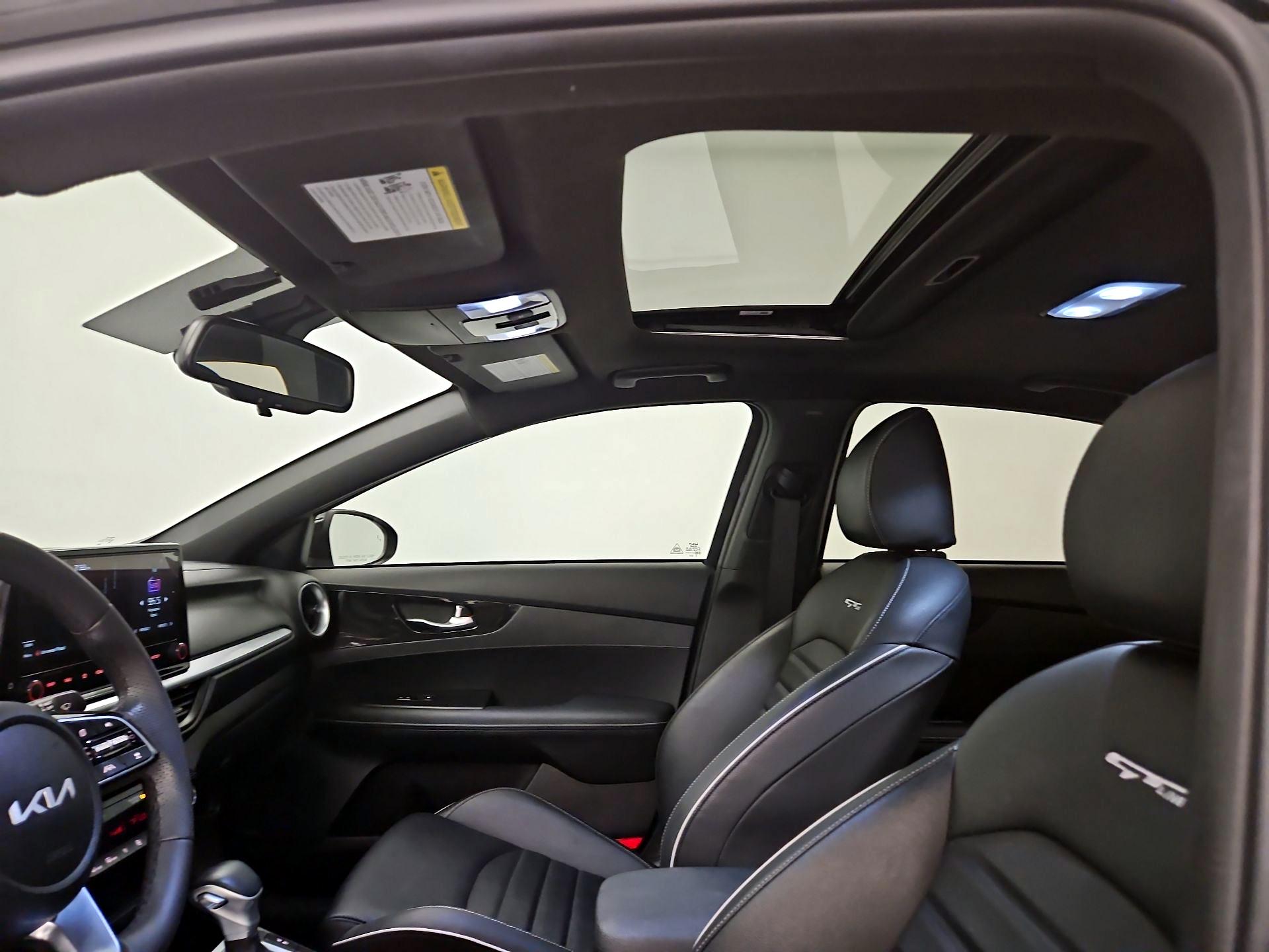 Thumbnail: 2022 Kia Forte - 20