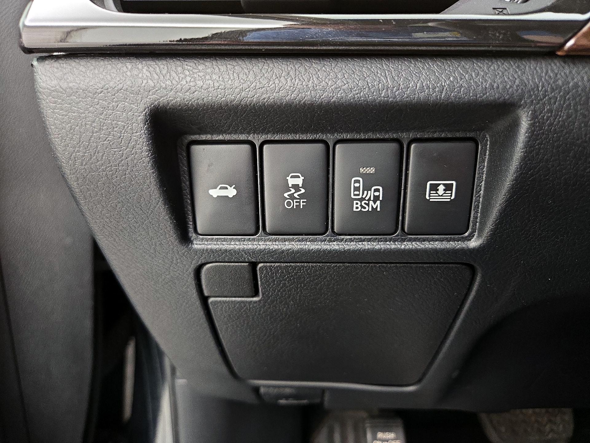 Thumbnail: 2014 Toyota Avalon - 13
