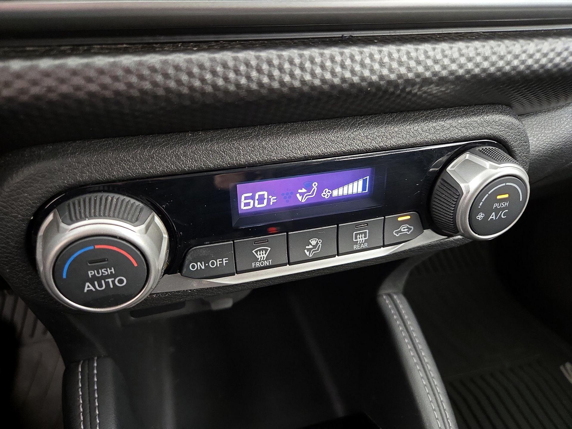Thumbnail: 2019 Nissan Kicks - 16