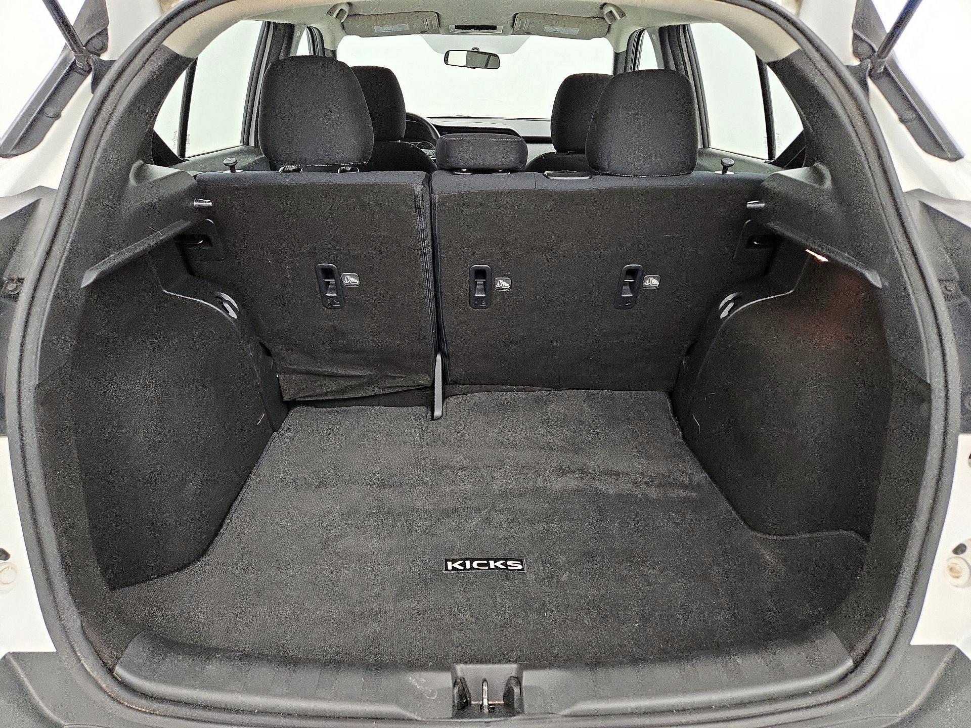 Thumbnail: 2019 Nissan Kicks - 20