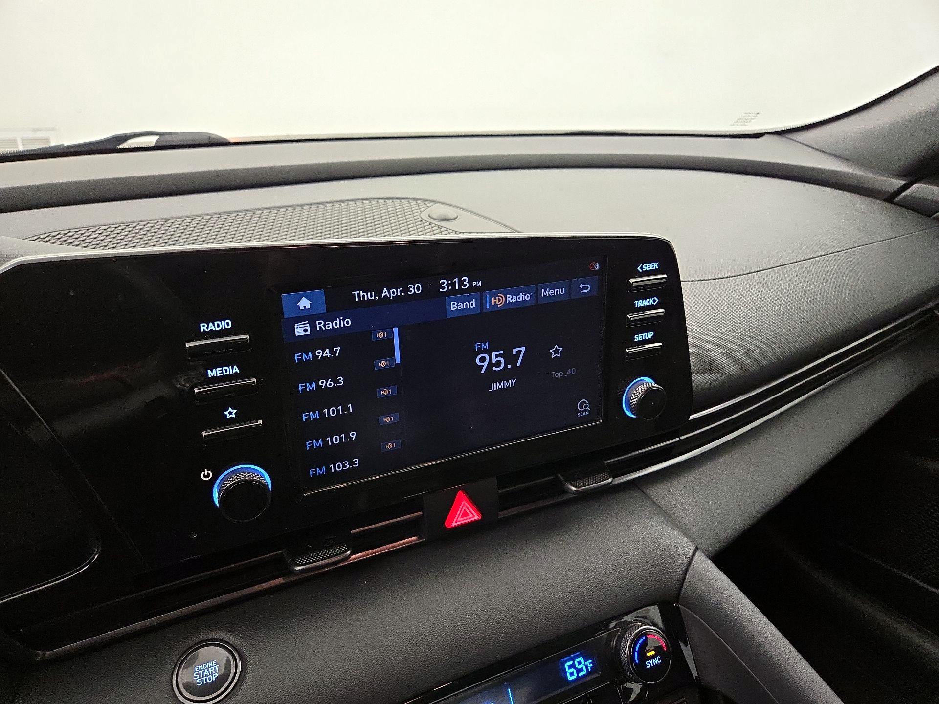 Thumbnail: 2021 Hyundai Elantra - 15
