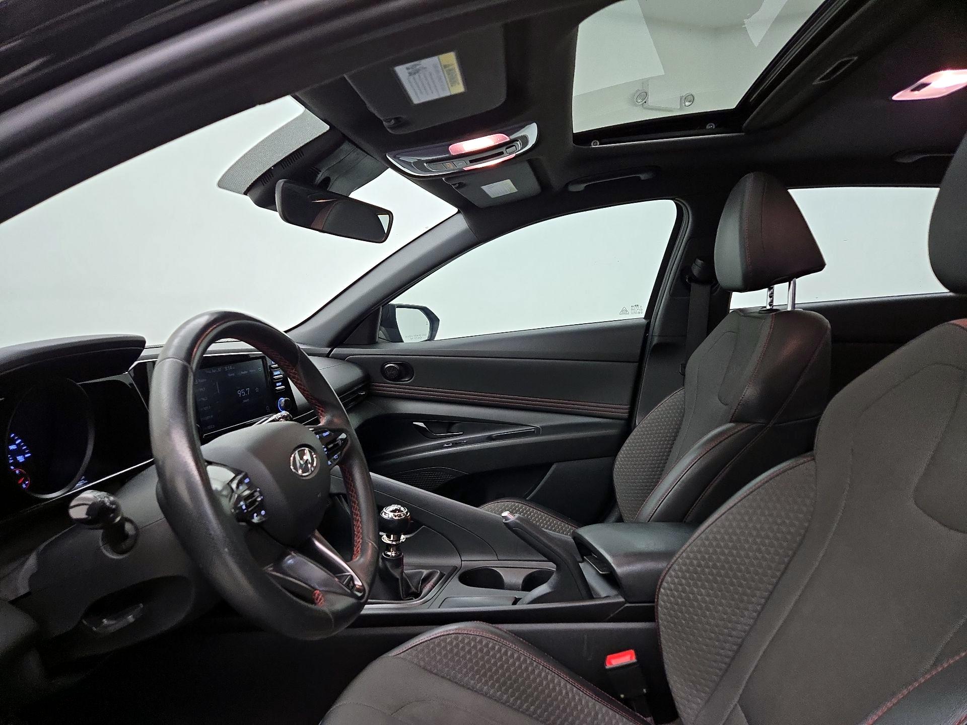 Thumbnail: 2021 Hyundai Elantra - 19