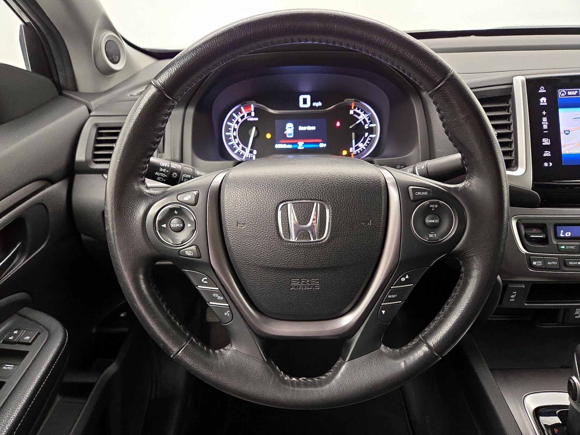 Thumbnail: 2019 Honda Ridgeline - 10