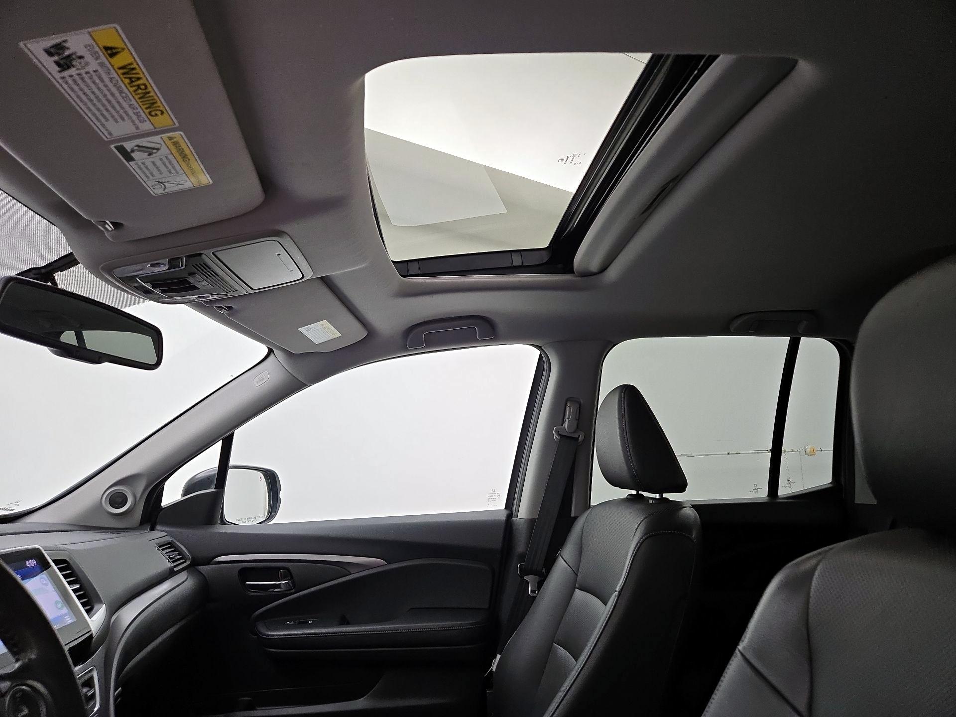 Thumbnail: 2019 Honda Ridgeline - 20