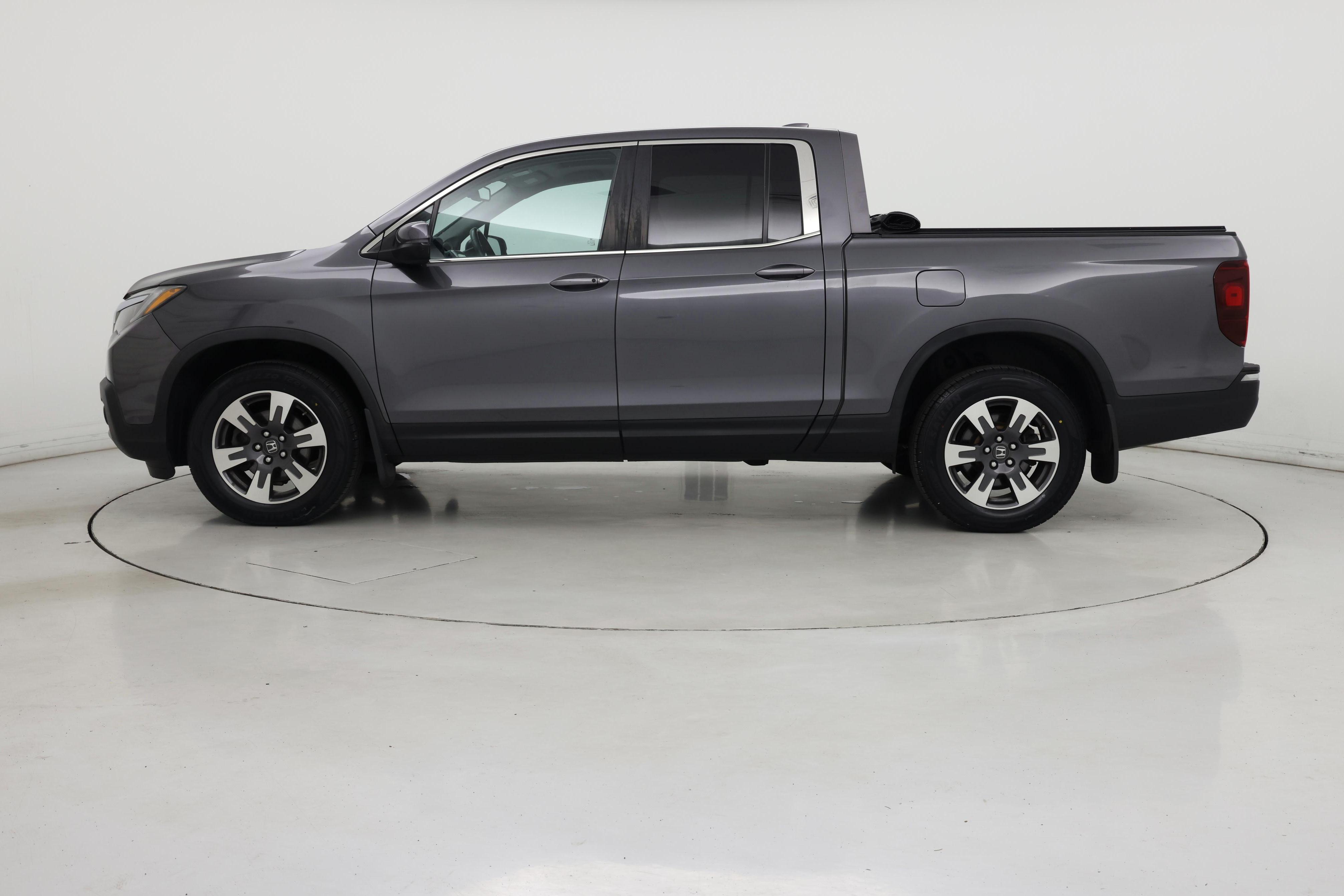 Thumbnail: 2019 Honda Ridgeline - 3