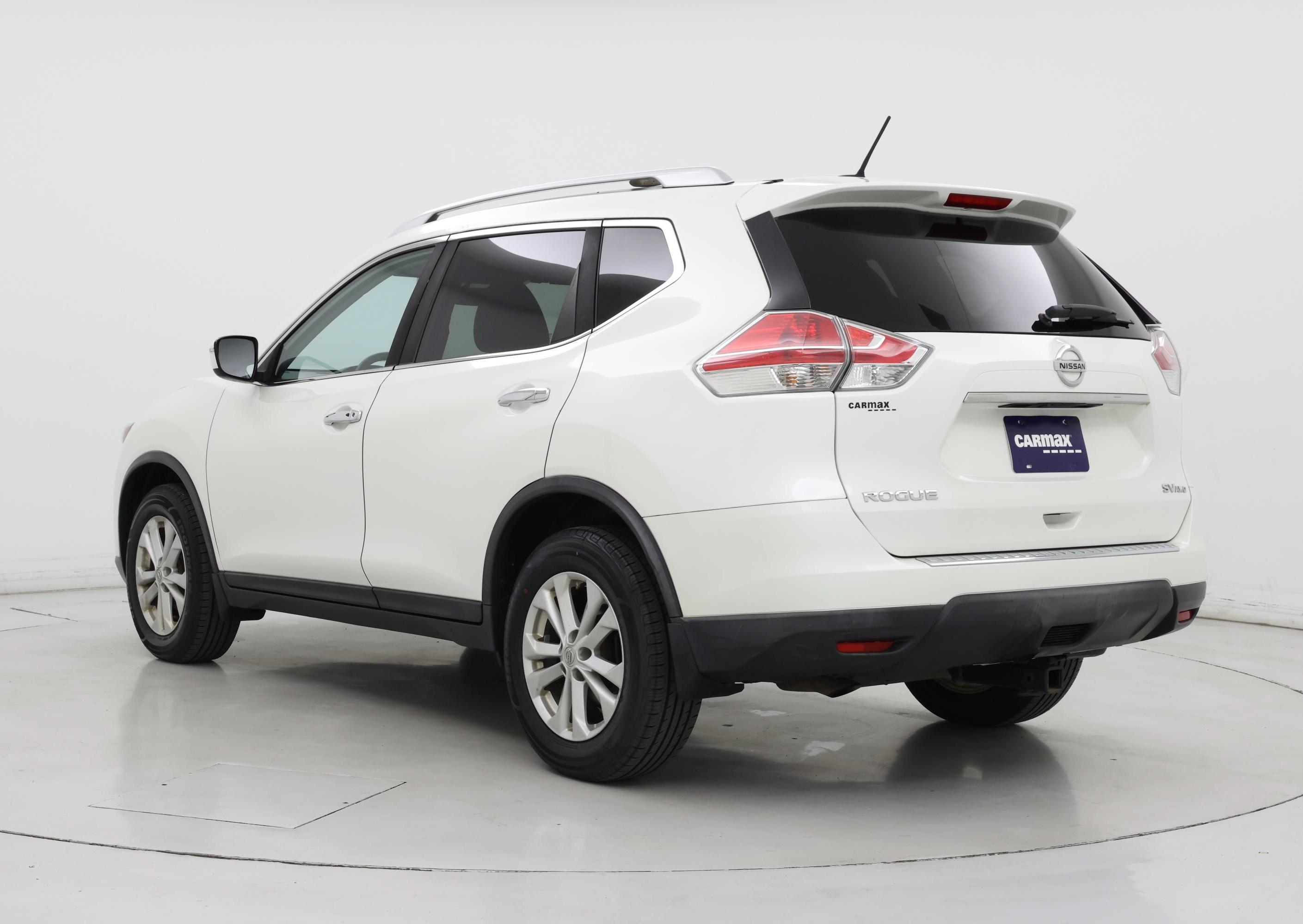 Thumbnail: 2016 Nissan Rogue - 2